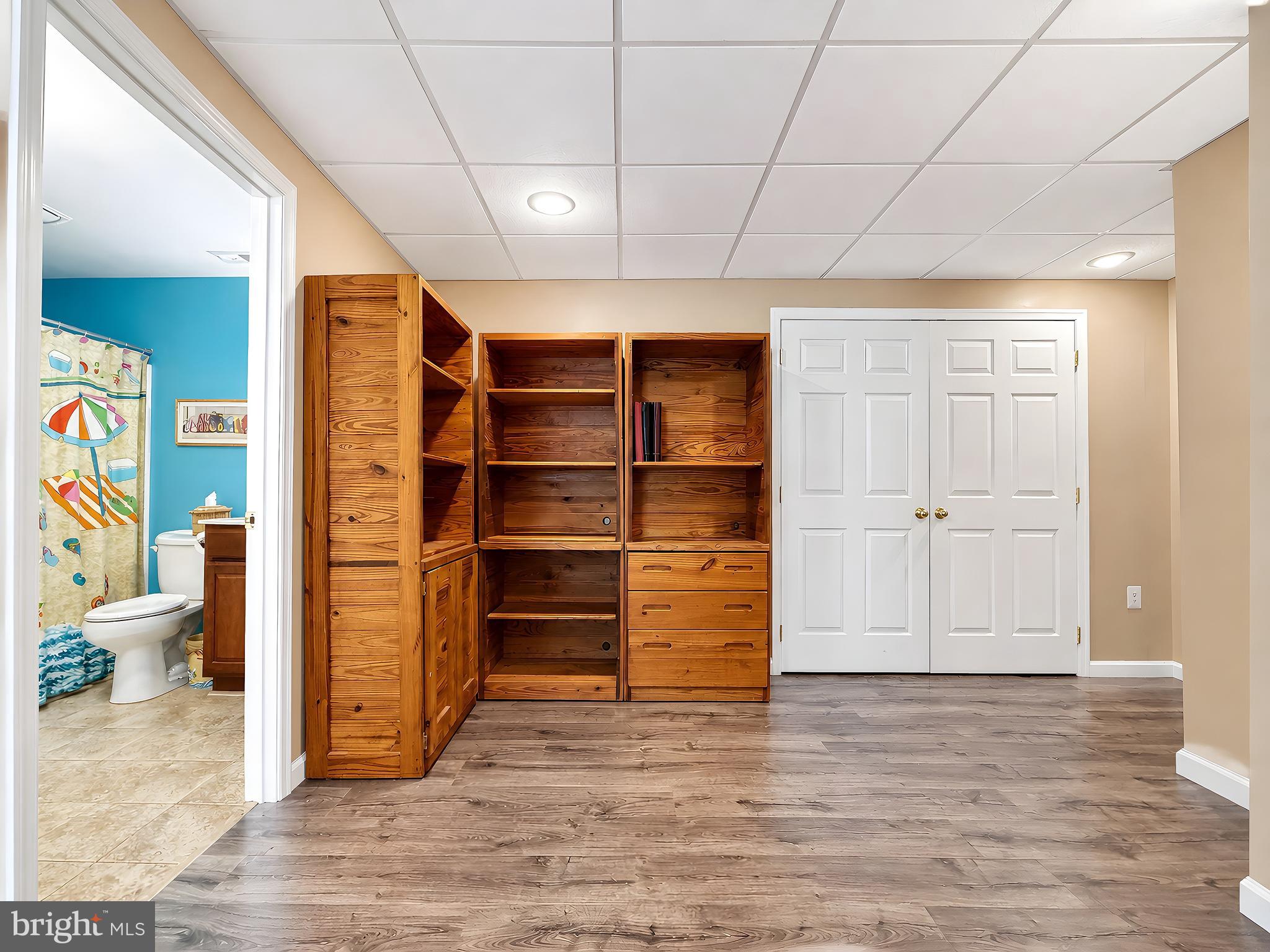 KINGS GRANT - Residential