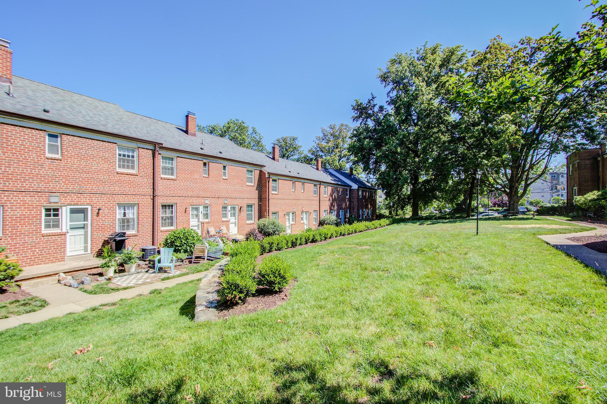 CHEVY CHASE CREST - Residential