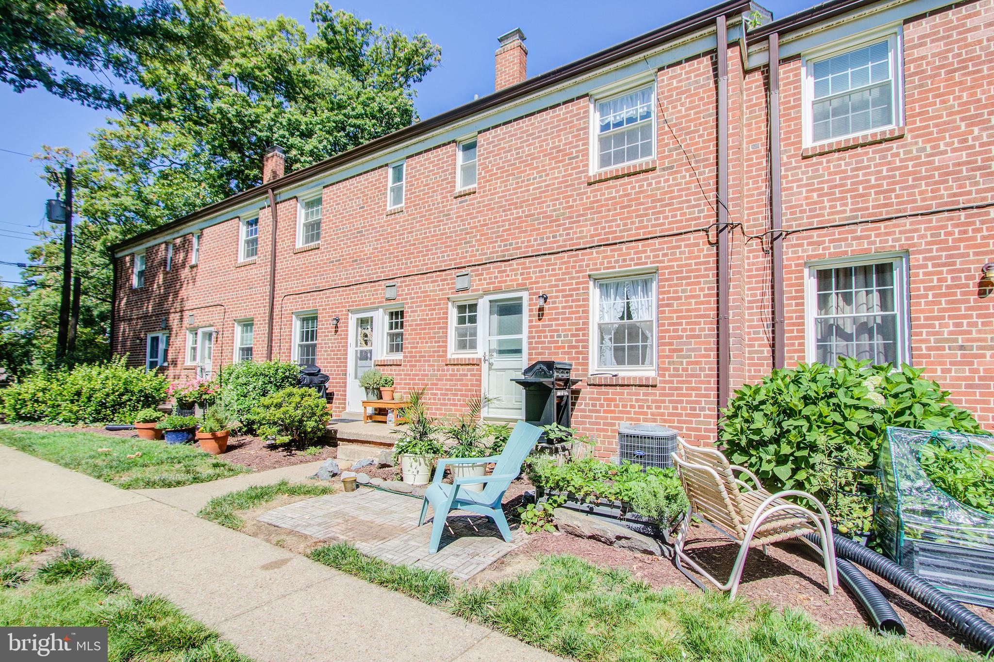 CHEVY CHASE CREST - Residential