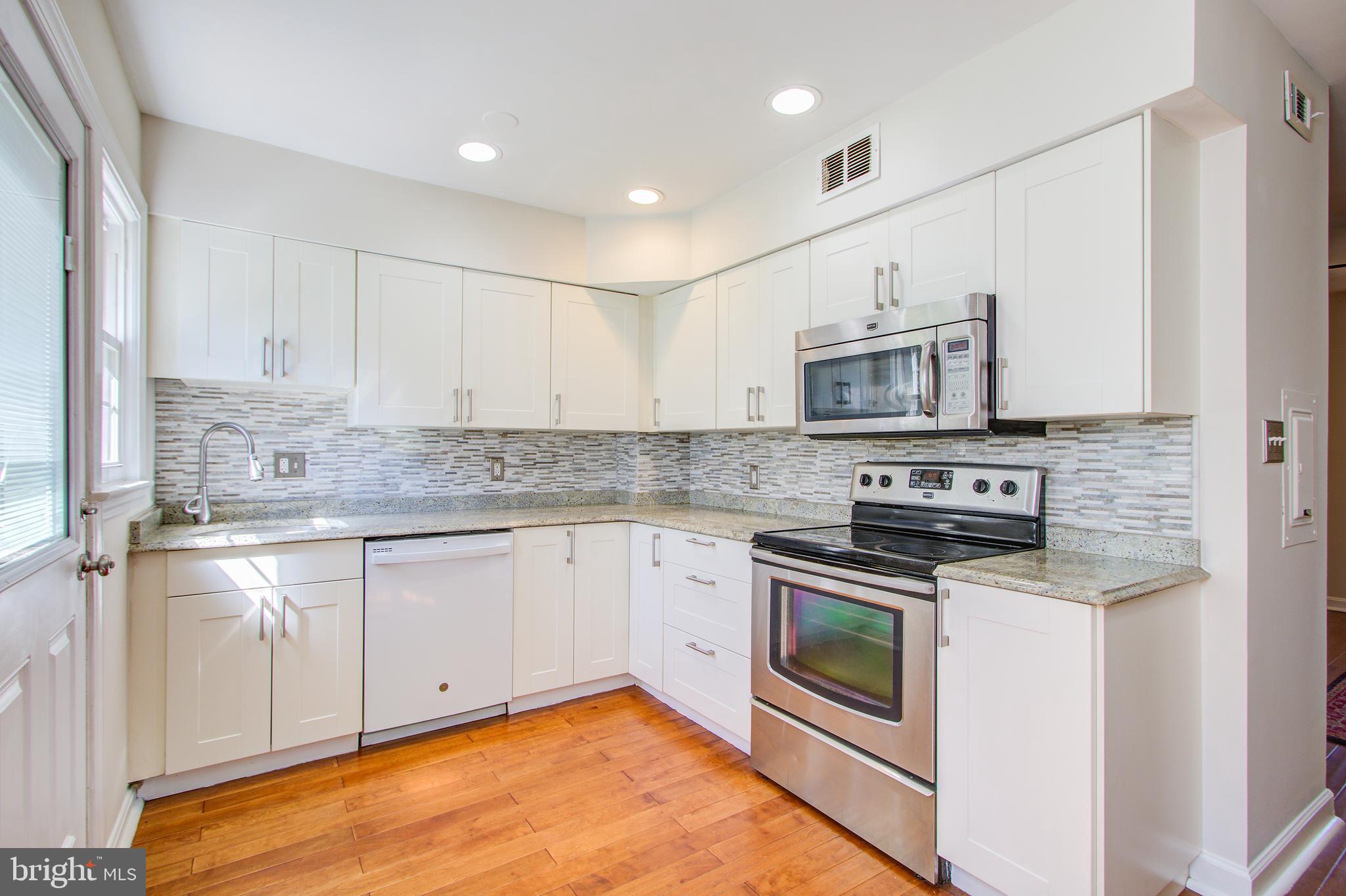 CHEVY CHASE CREST - Residential