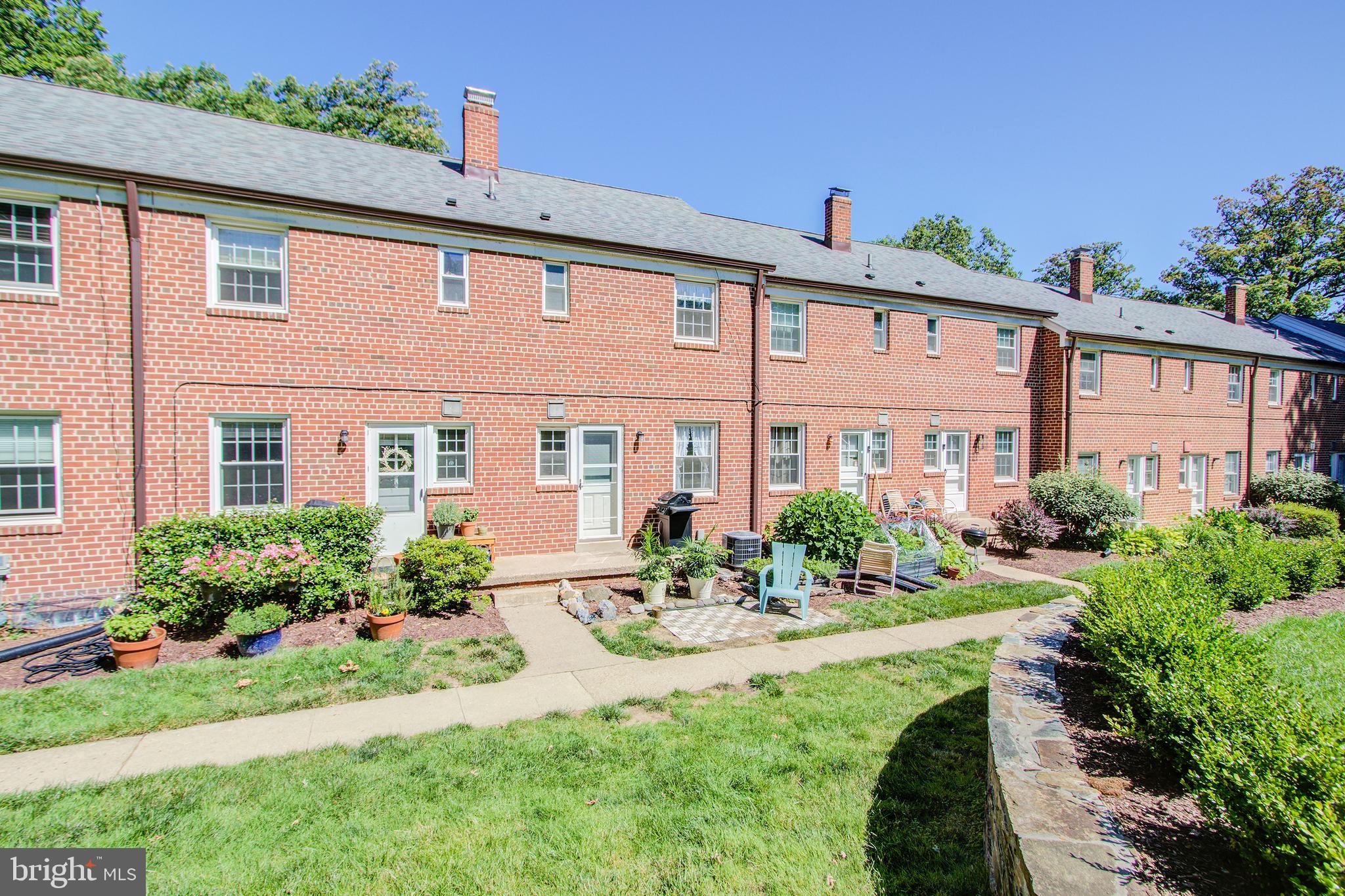 CHEVY CHASE CREST - Residential