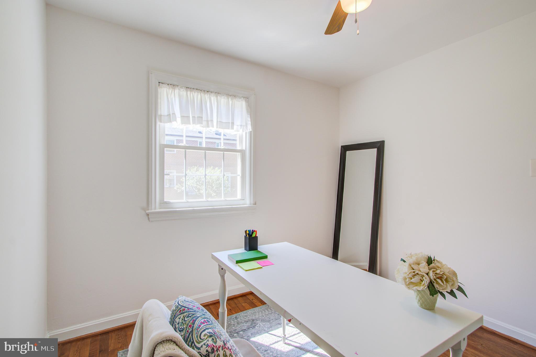 CHEVY CHASE CREST - Residential