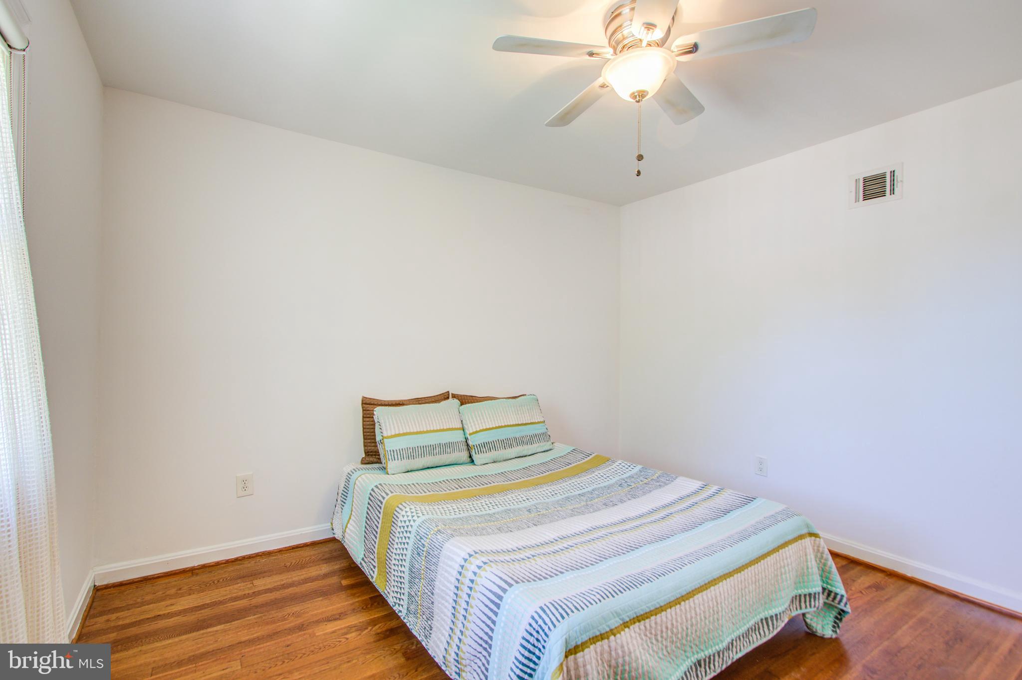 CHEVY CHASE CREST - Residential