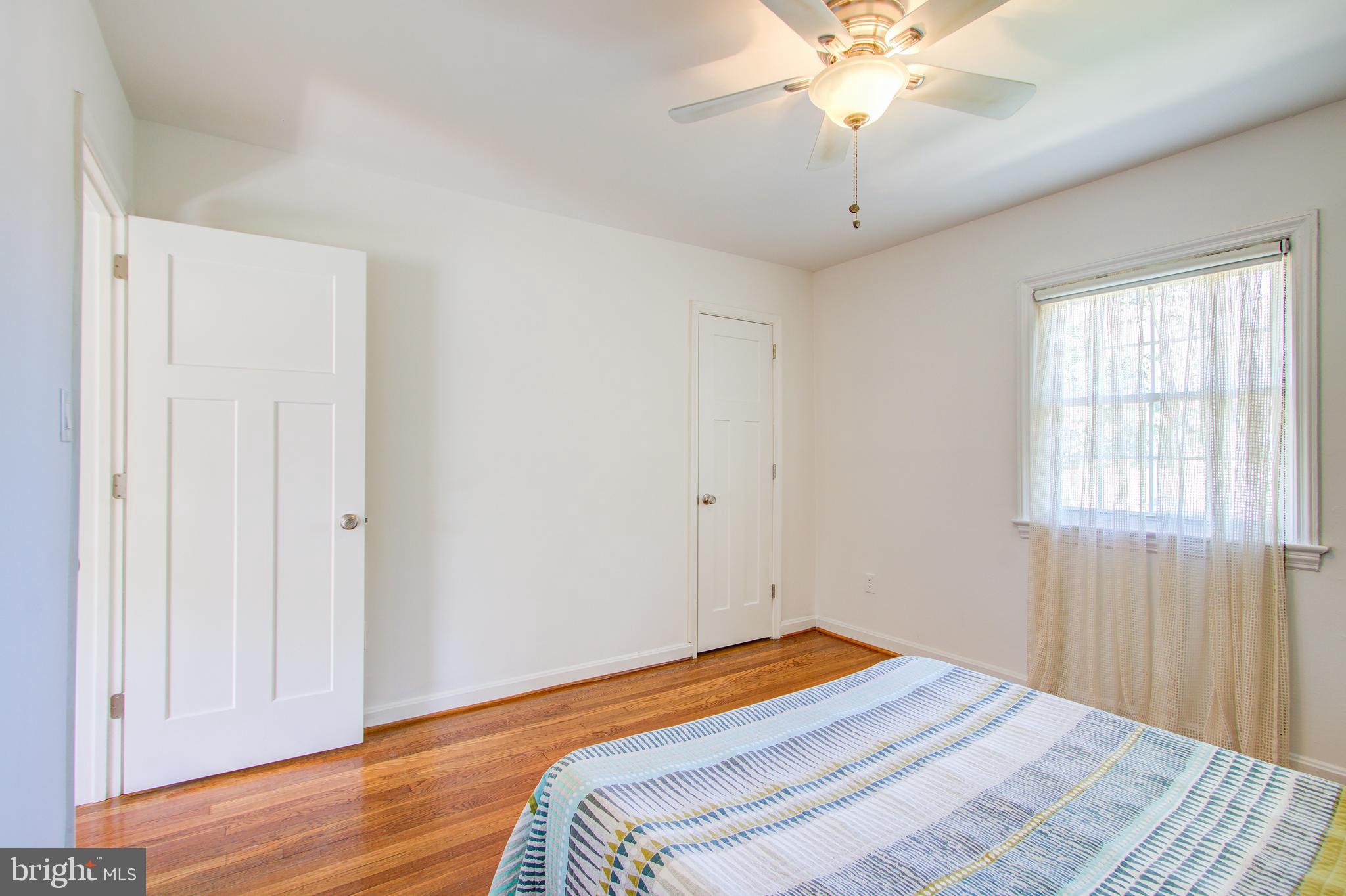 CHEVY CHASE CREST - Residential