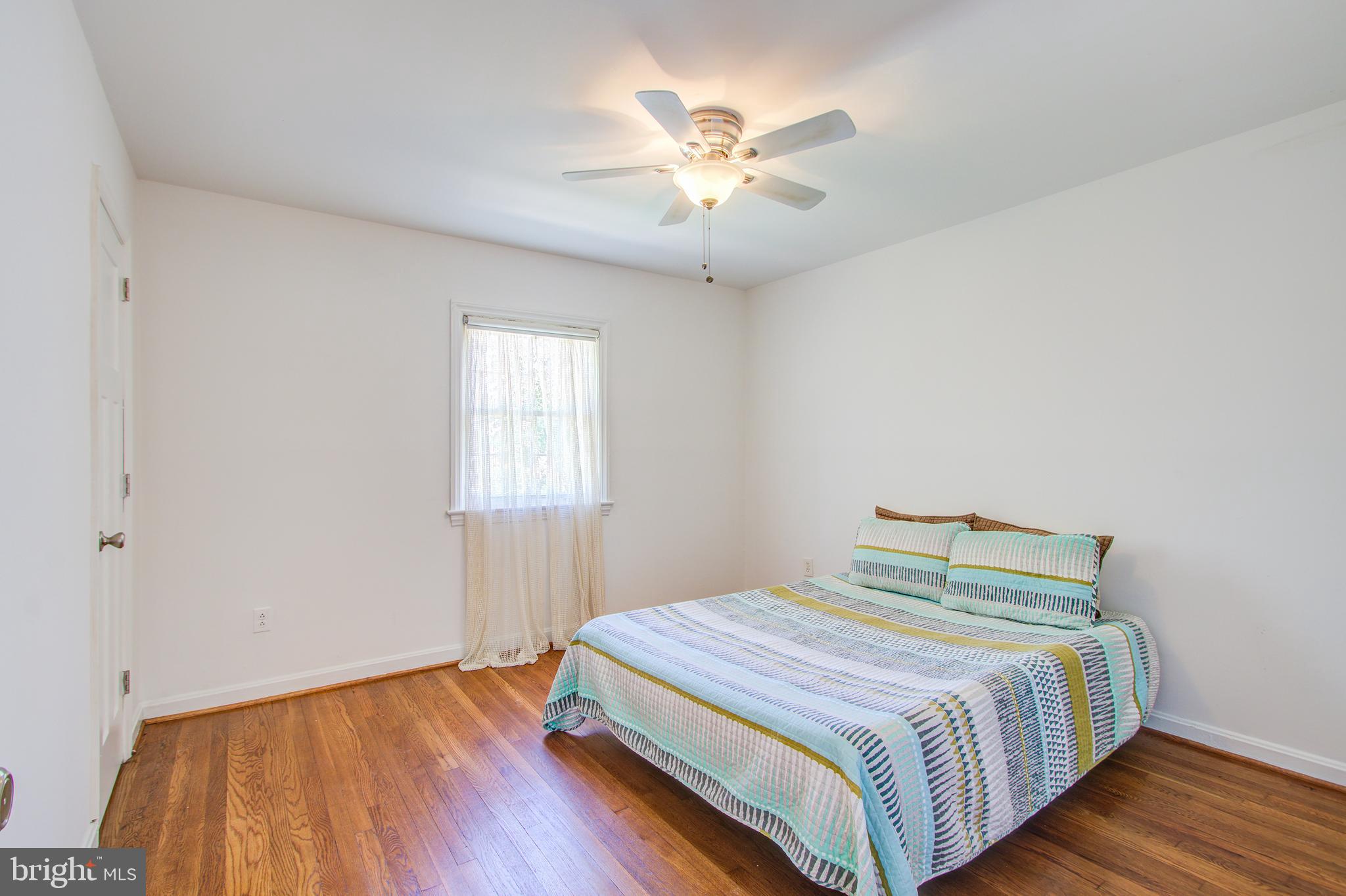 CHEVY CHASE CREST - Residential