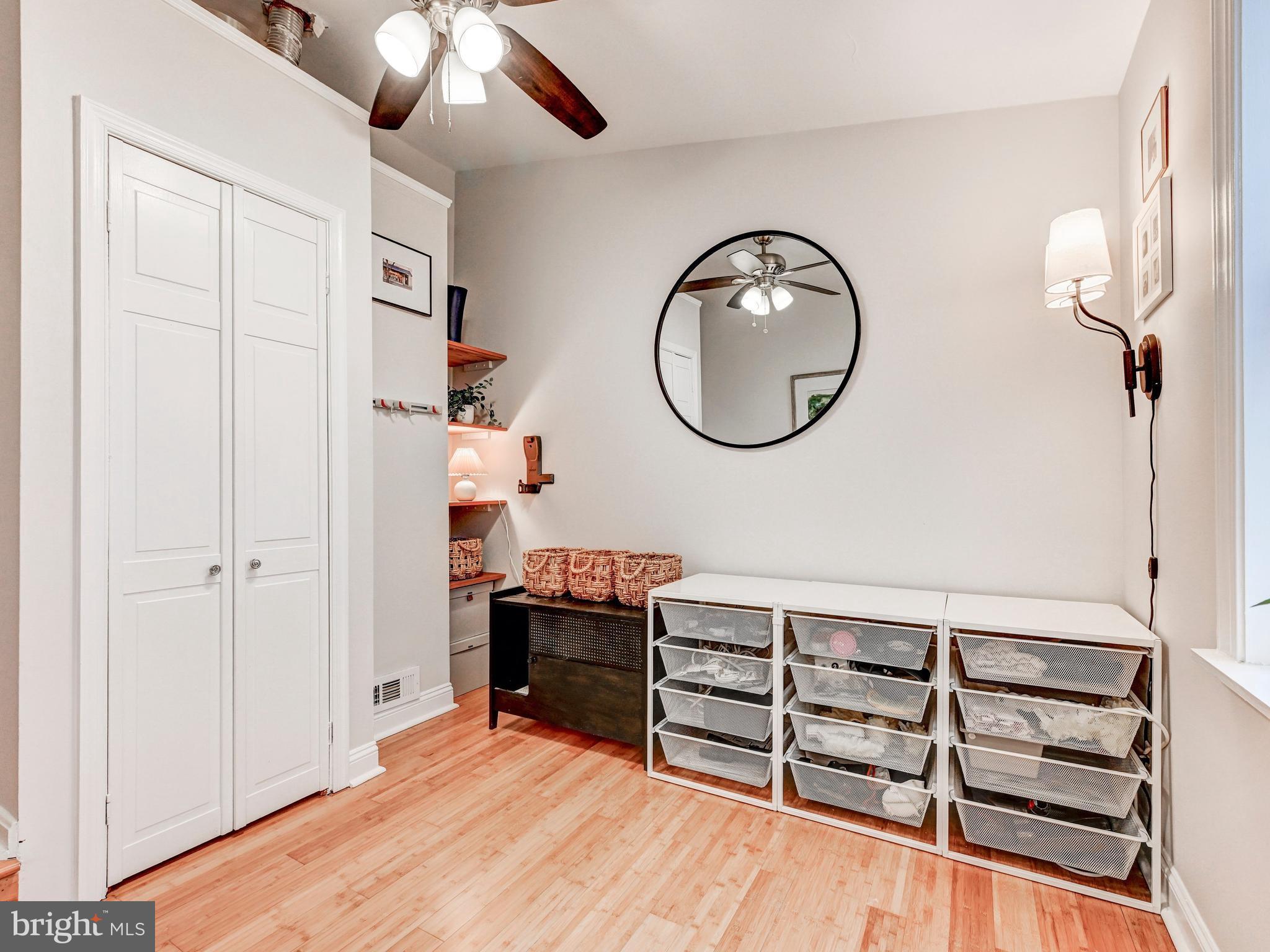 BUTCHERS HILL - Residential