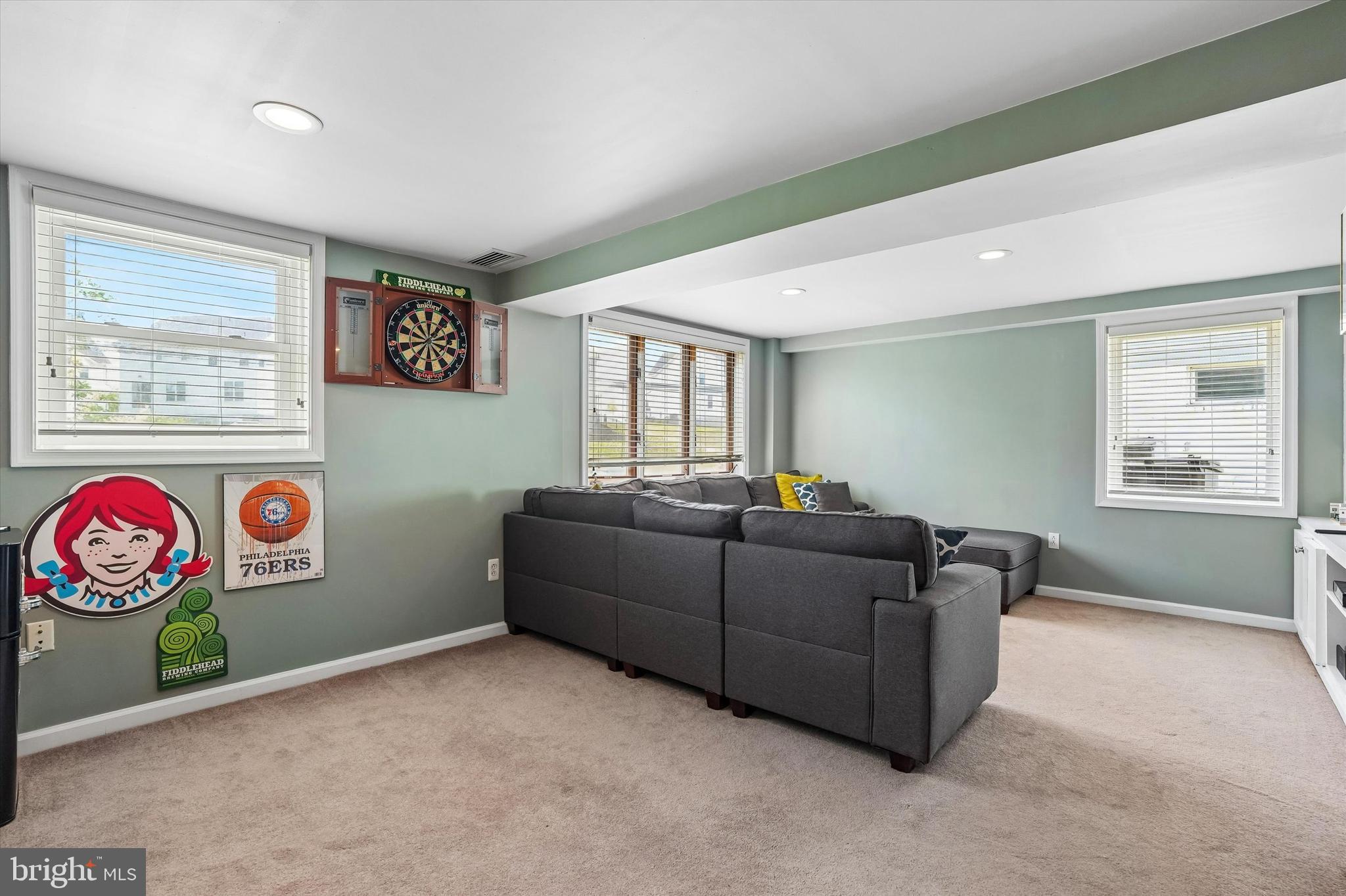 KING OF PRUSSIA - Residential