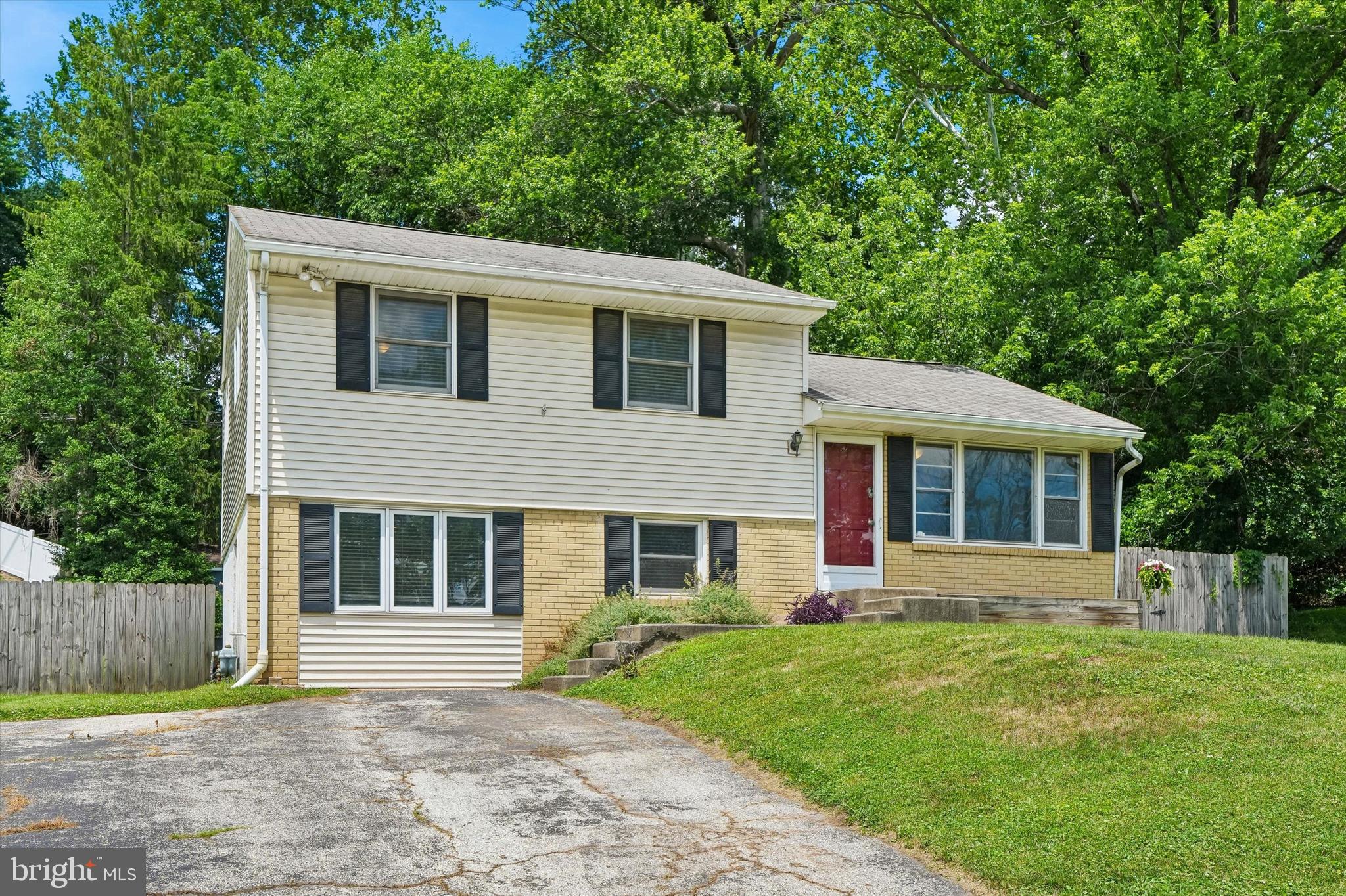 KING OF PRUSSIA - Residential