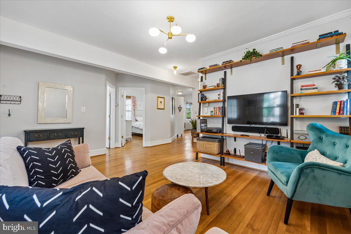 TAKOMA PARK - Residential