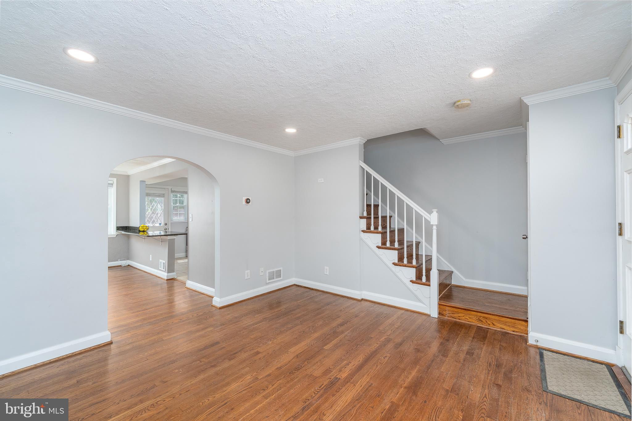 KNETTISHALL - Residential Lease