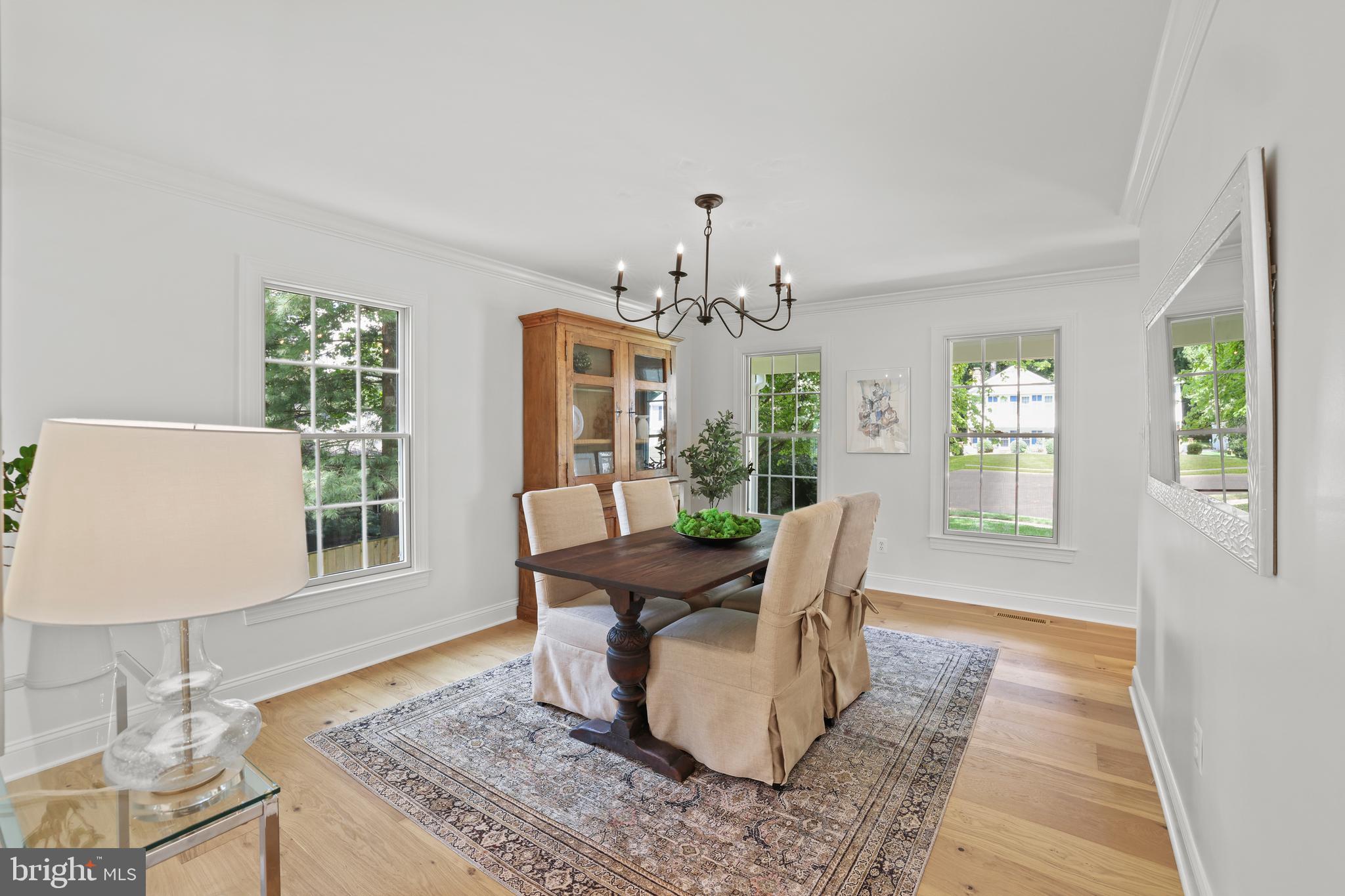 LAKE BRADDOCK - Residential