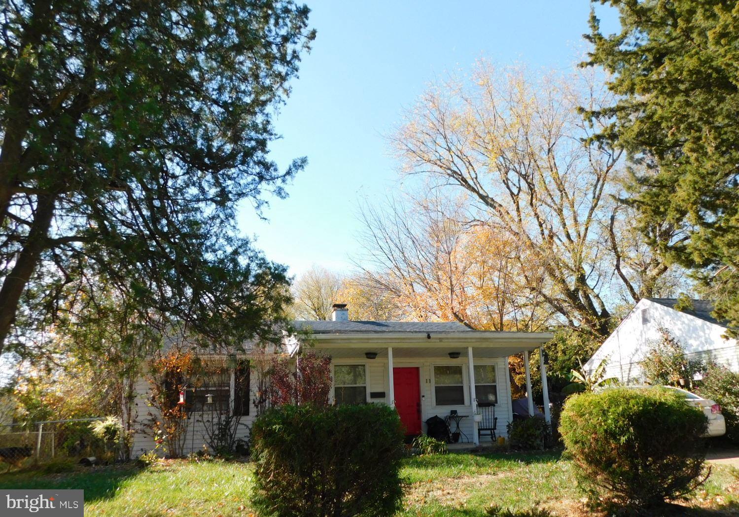 CASTLE HILLS - Residential