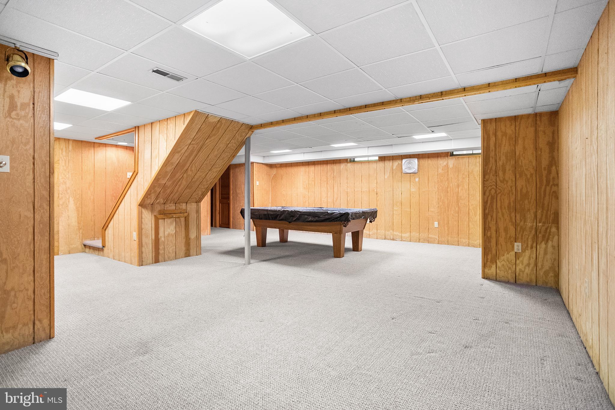 ROCKFORD ESTATES - Residential