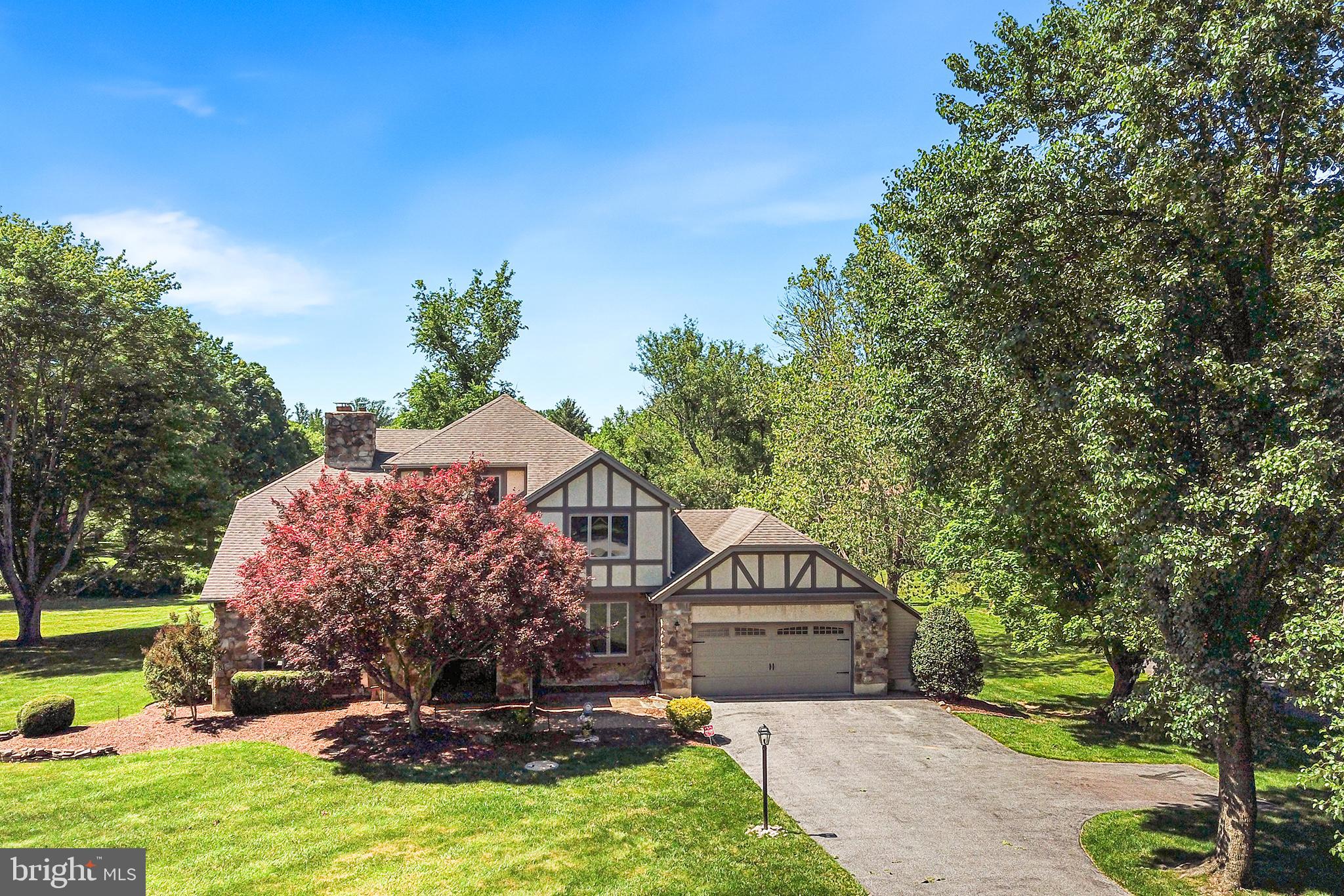 ROCKFORD ESTATES - Residential