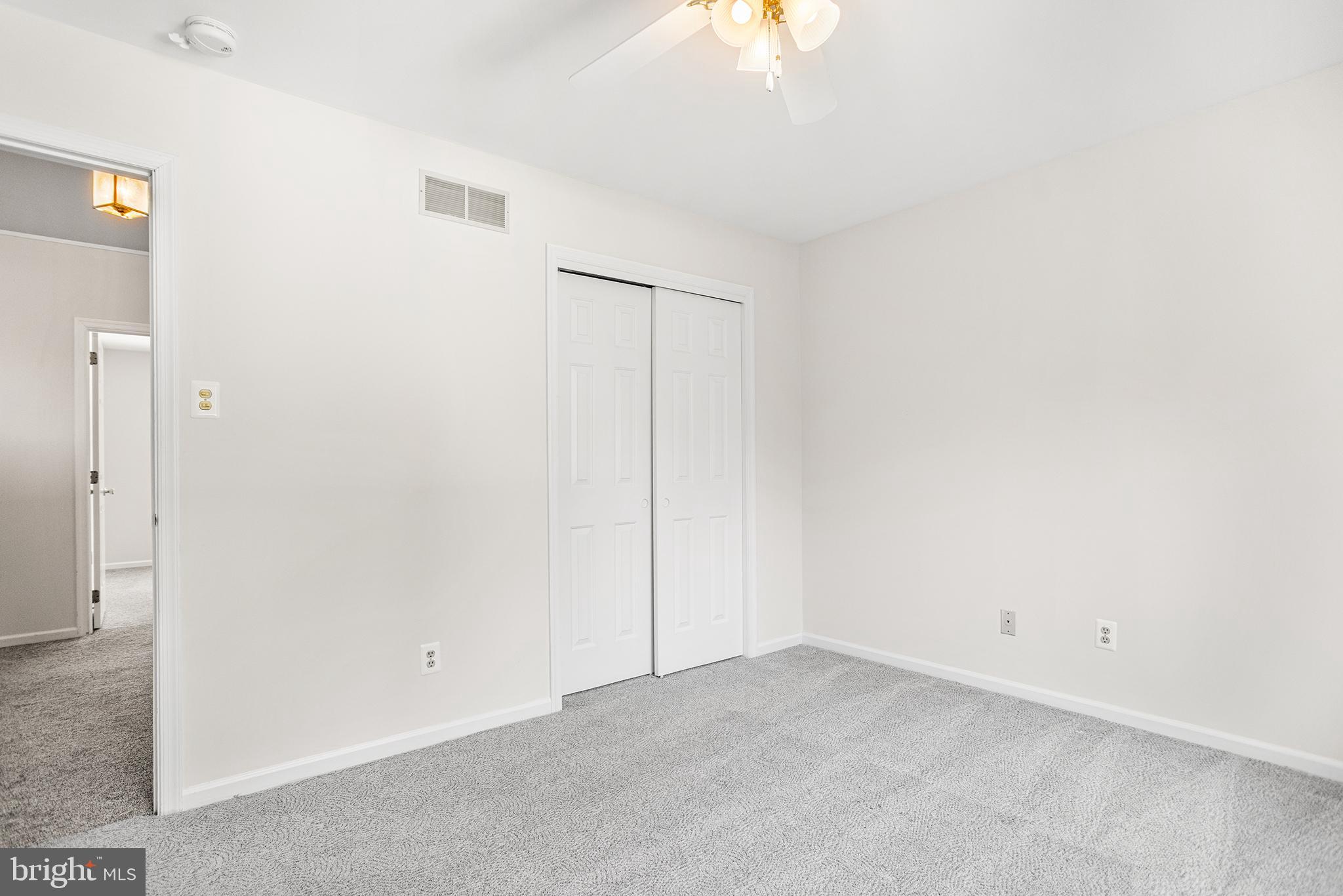 ROCKFORD ESTATES - Residential
