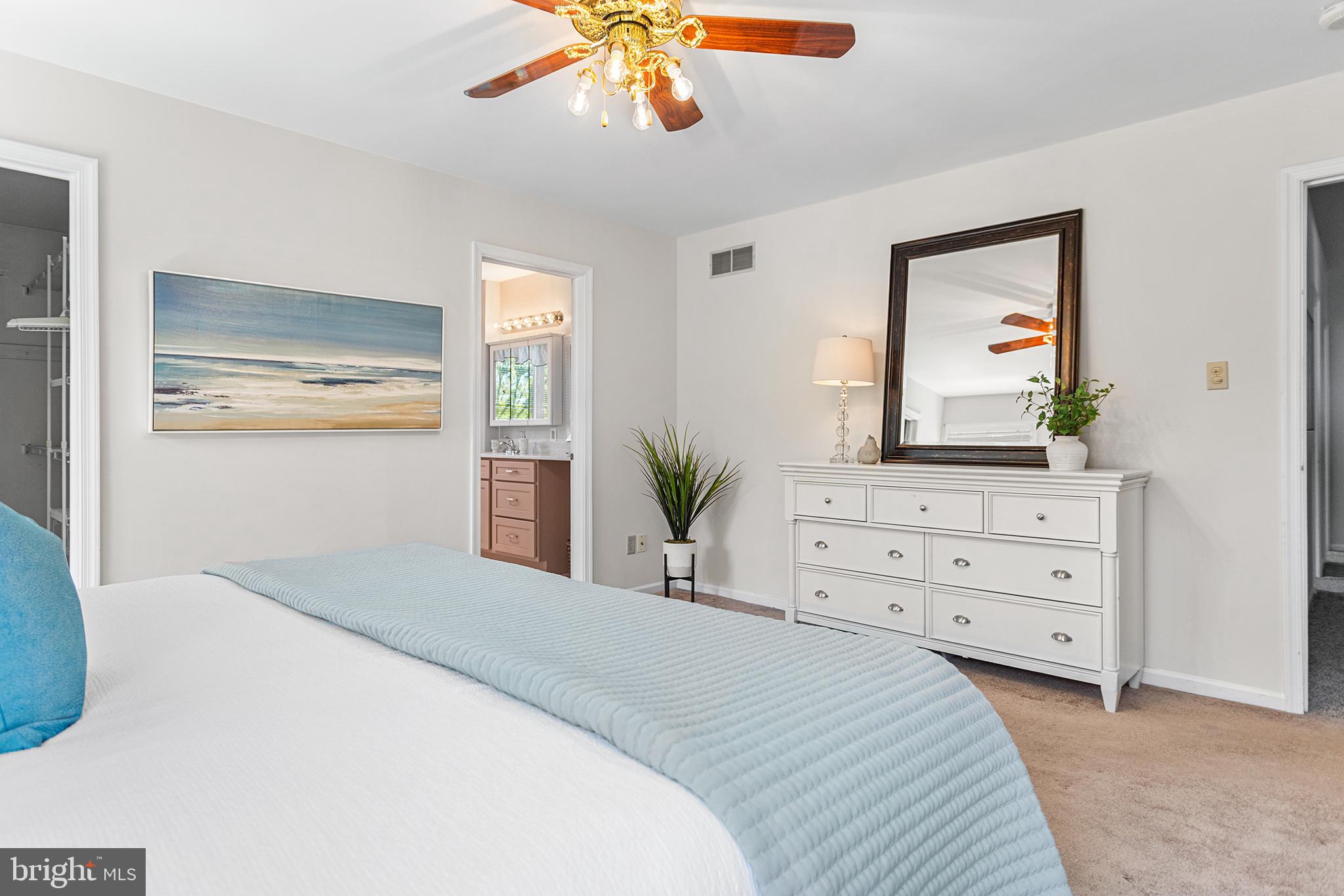 ROCKFORD ESTATES - Residential