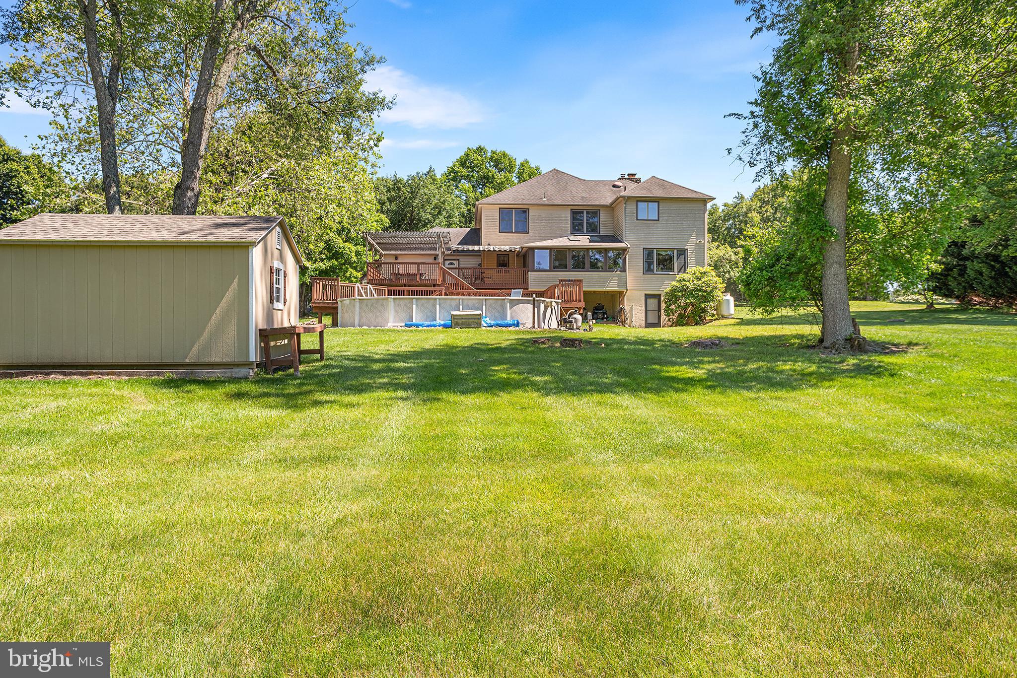 ROCKFORD ESTATES - Residential
