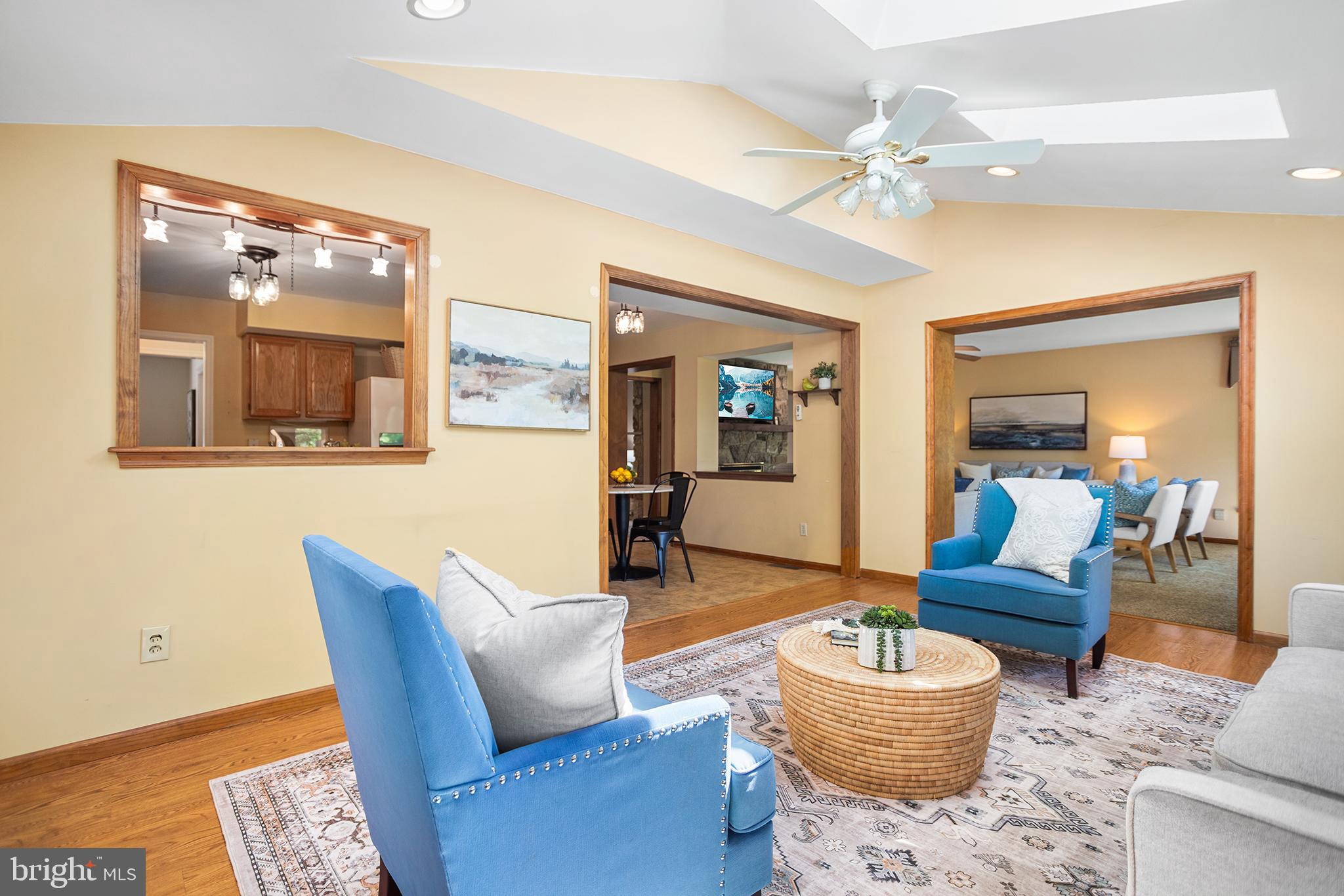 ROCKFORD ESTATES - Residential