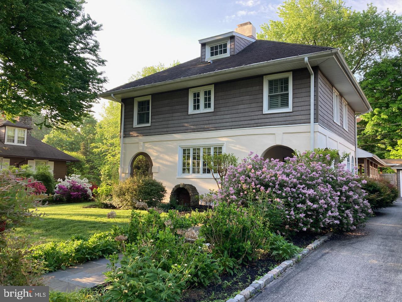 SOUTH WAYNE - Residential