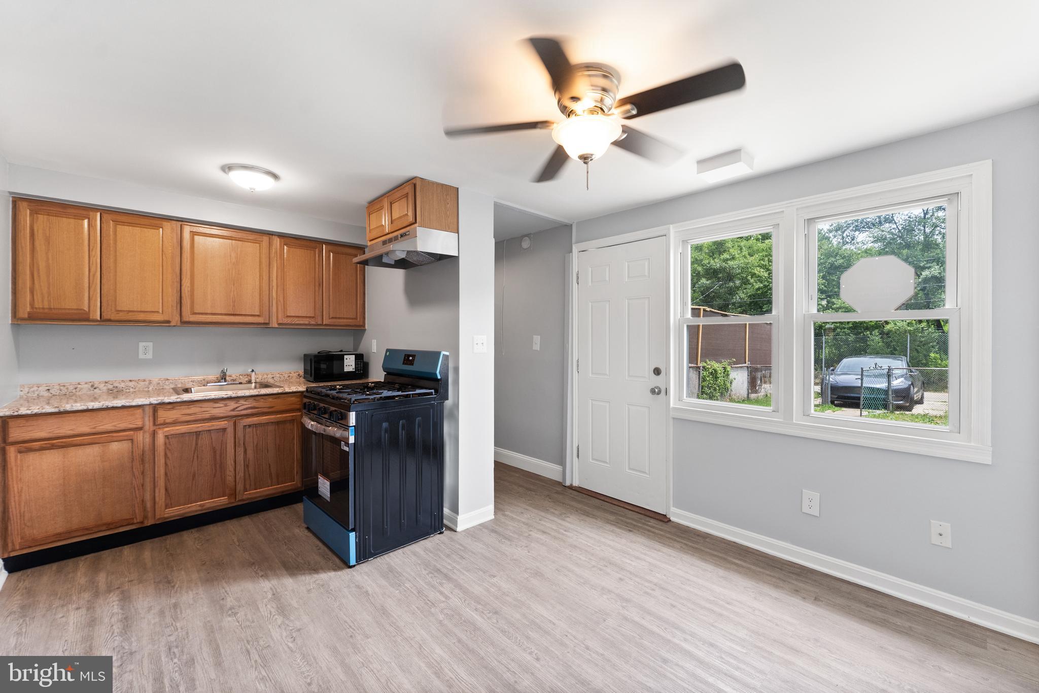 LAKELAND - Residential