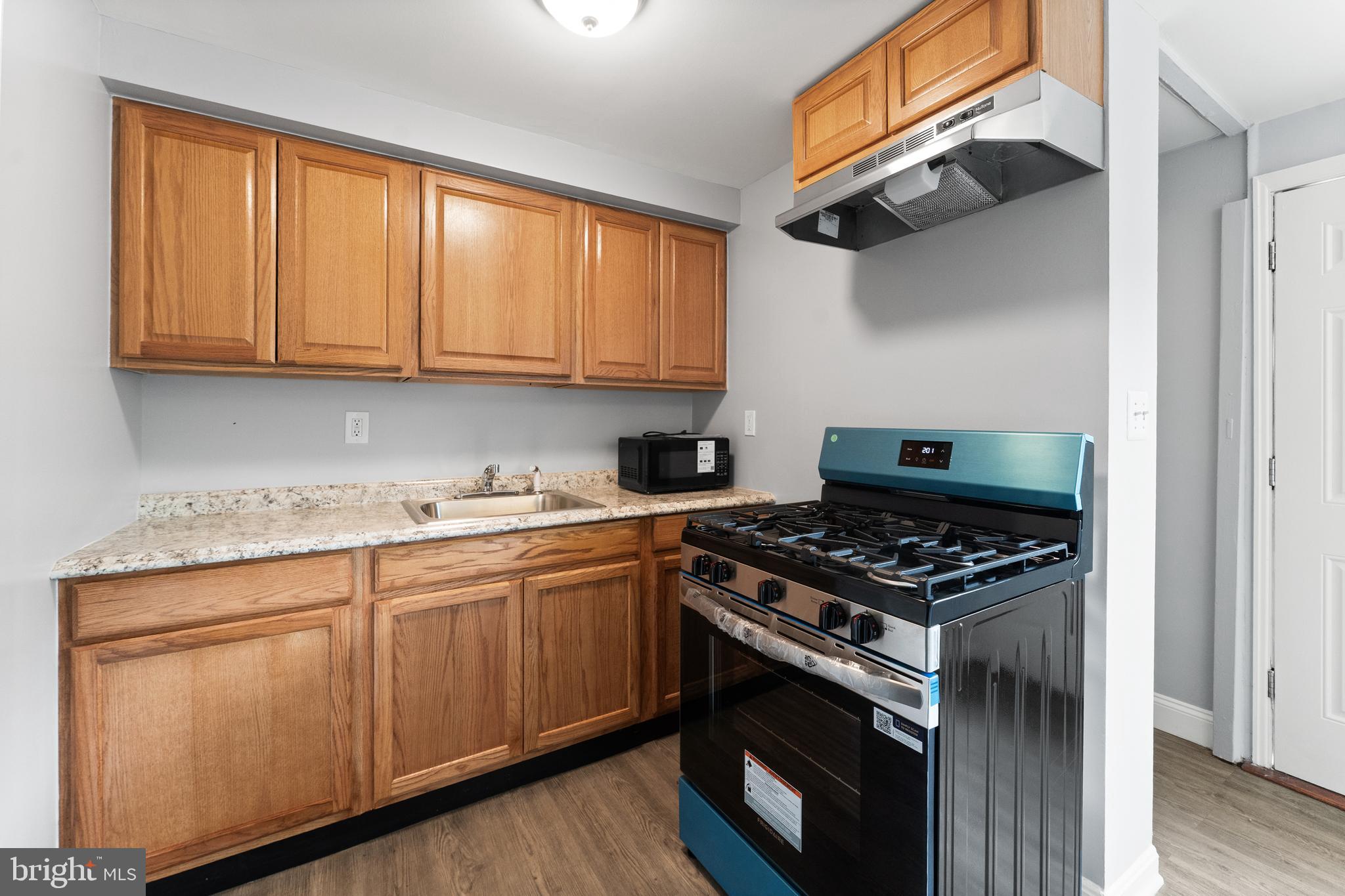 LAKELAND - Residential