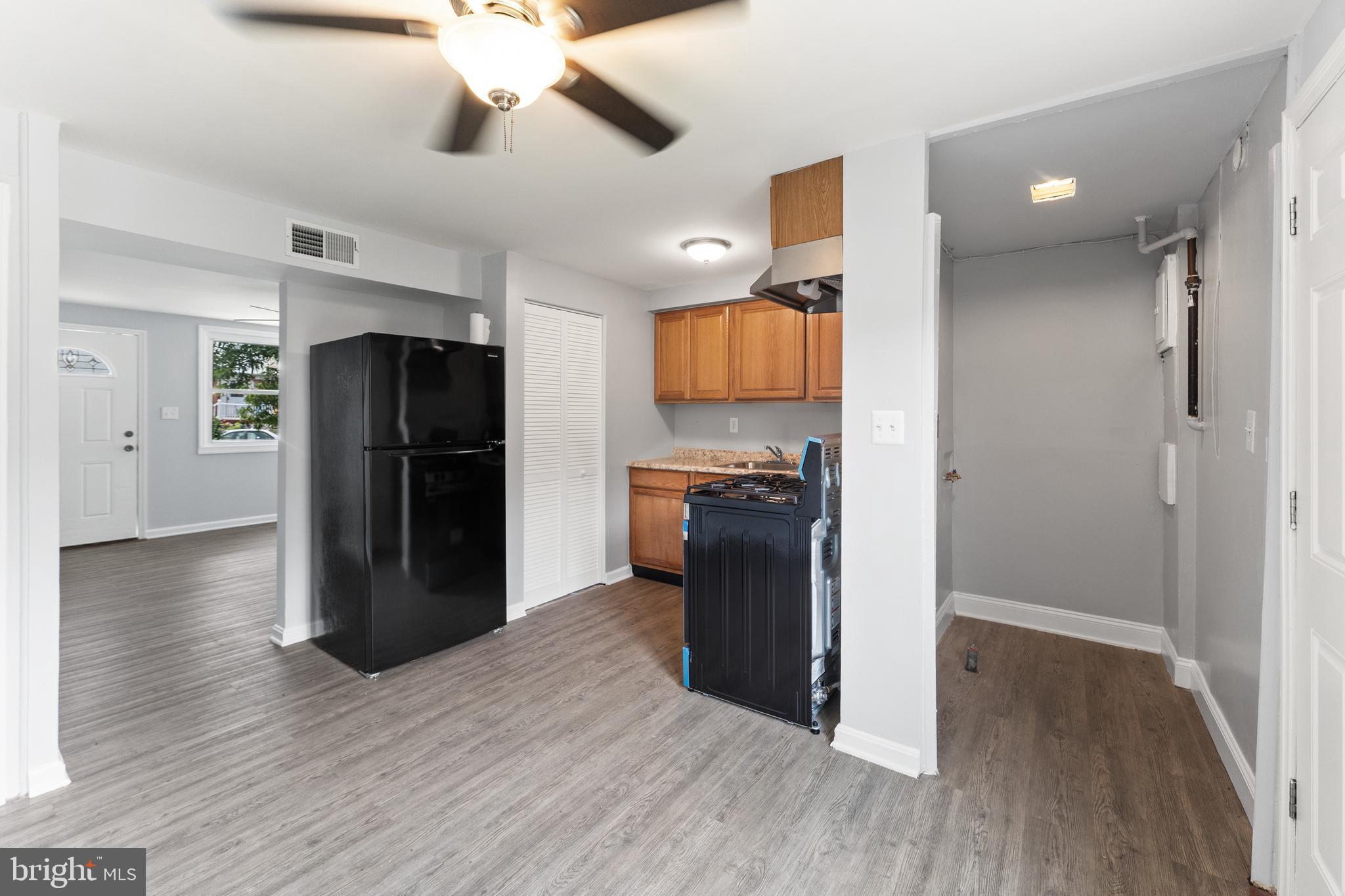 LAKELAND - Residential