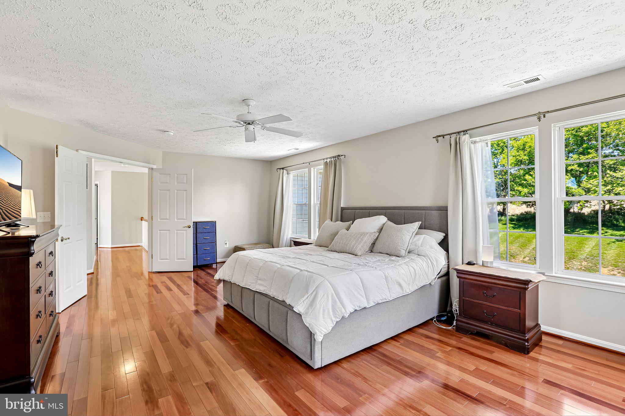 MANCHESTER FARMS - Residential