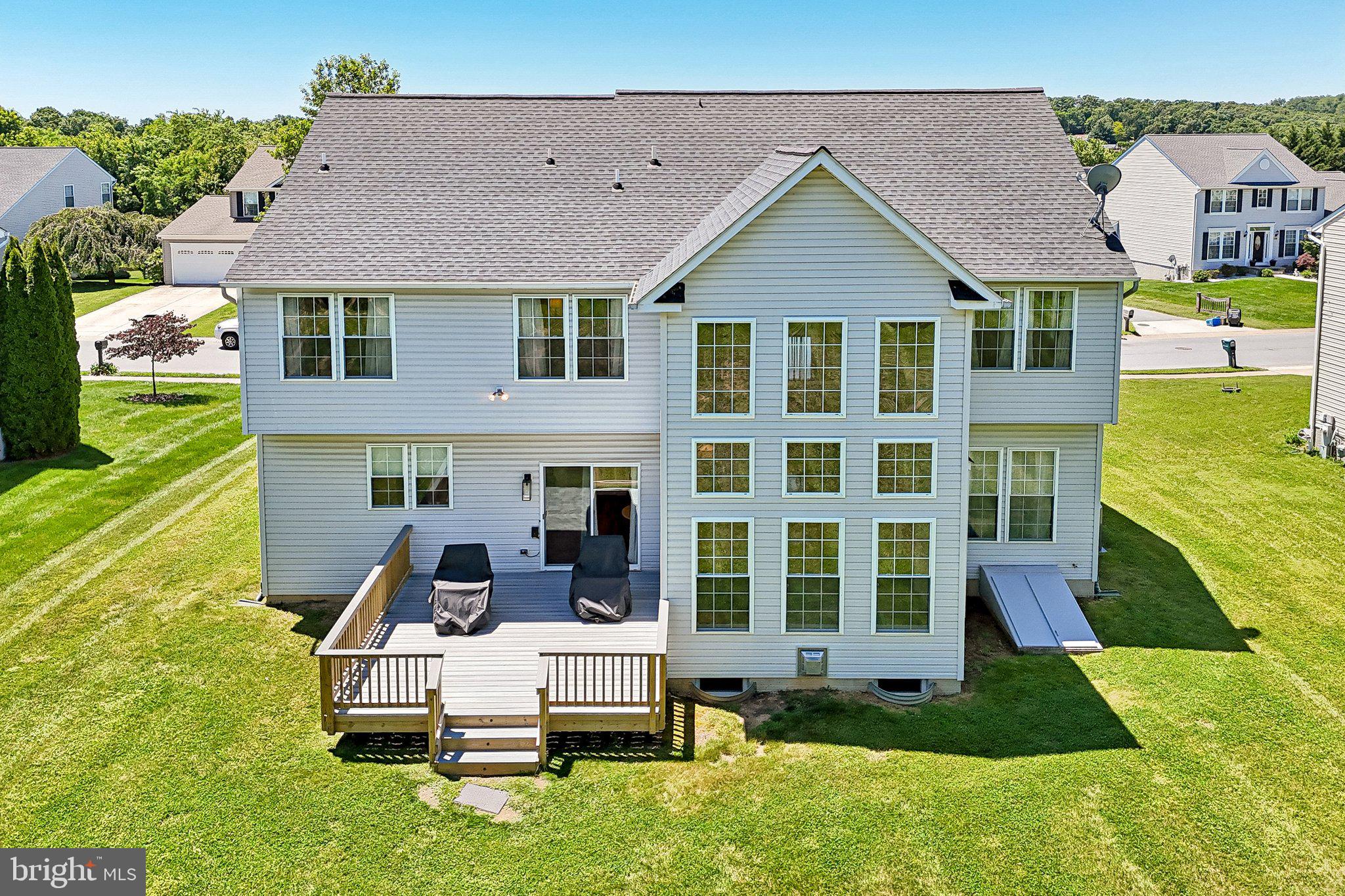MANCHESTER FARMS - Residential