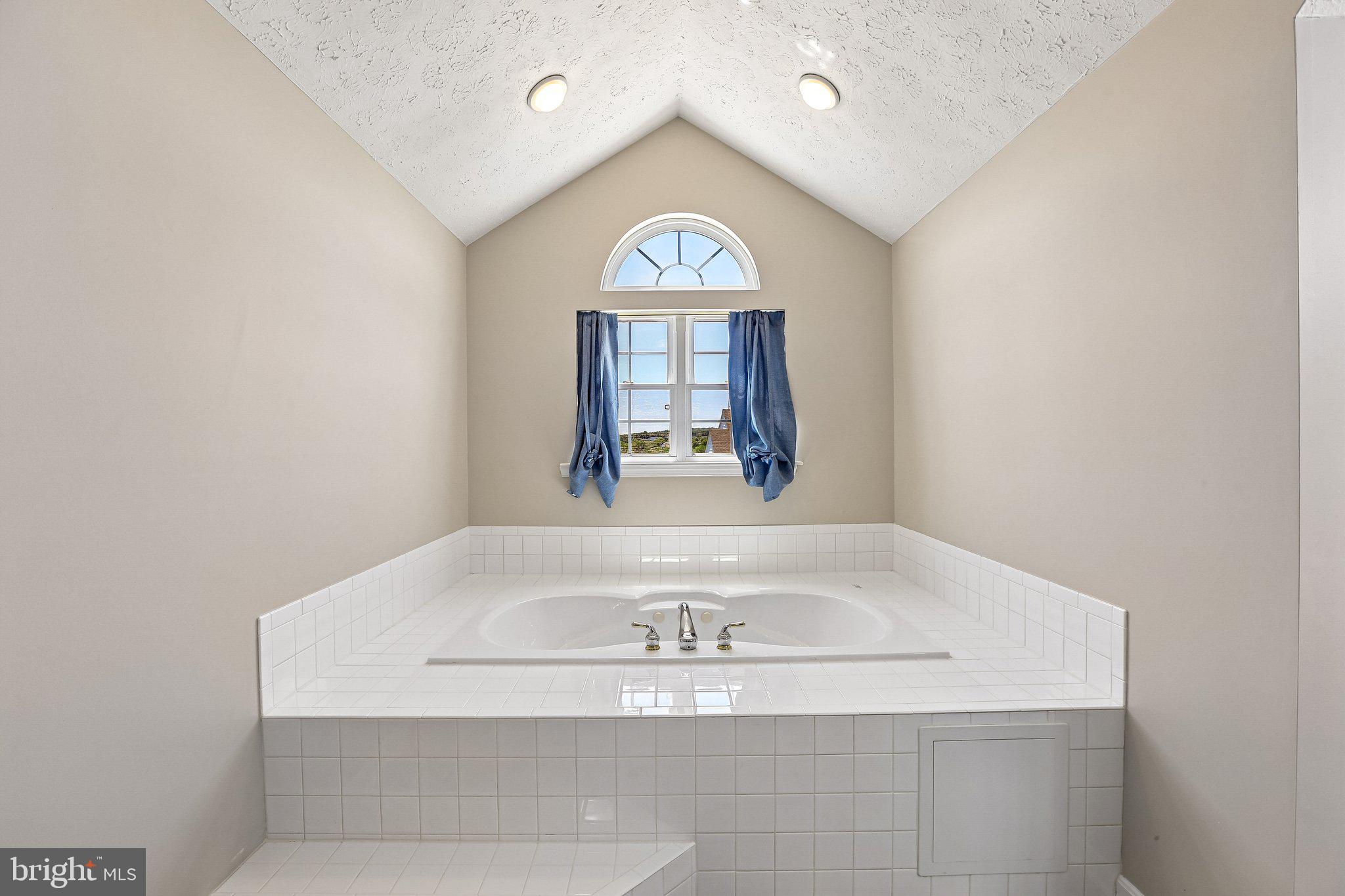 MANCHESTER FARMS - Residential