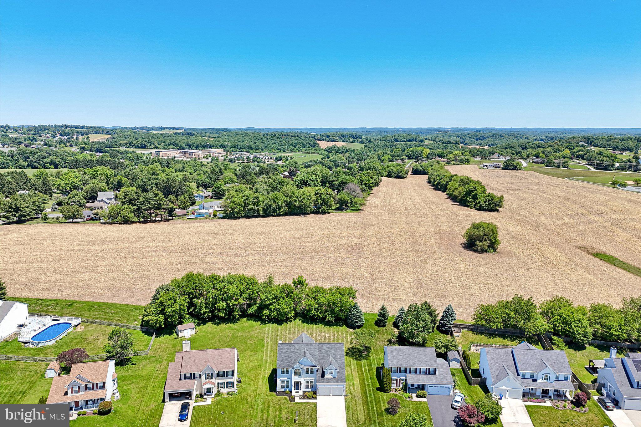 MANCHESTER FARMS - Residential