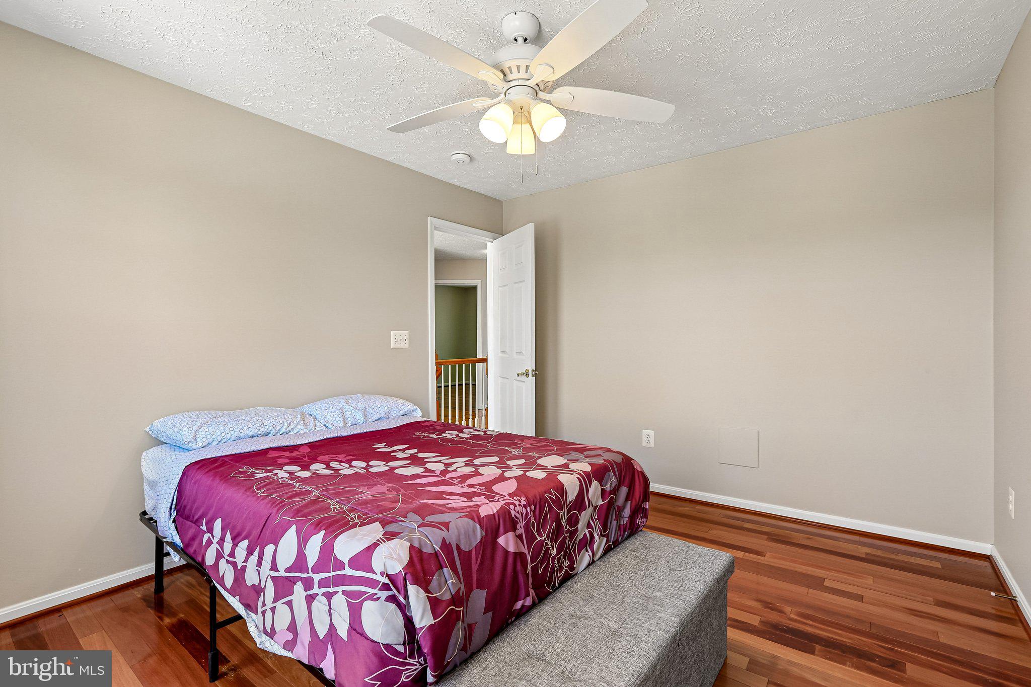 MANCHESTER FARMS - Residential