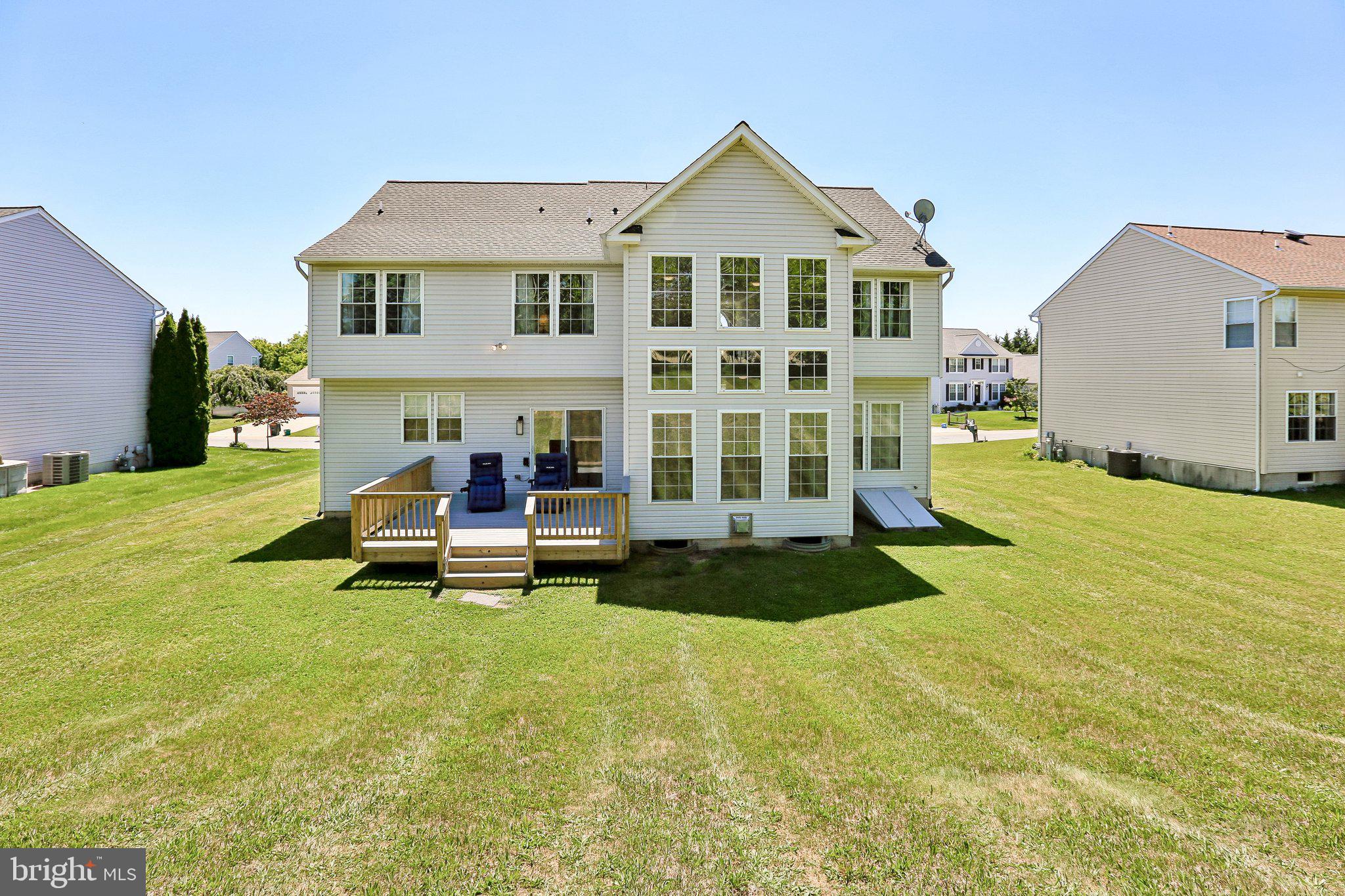 MANCHESTER FARMS - Residential