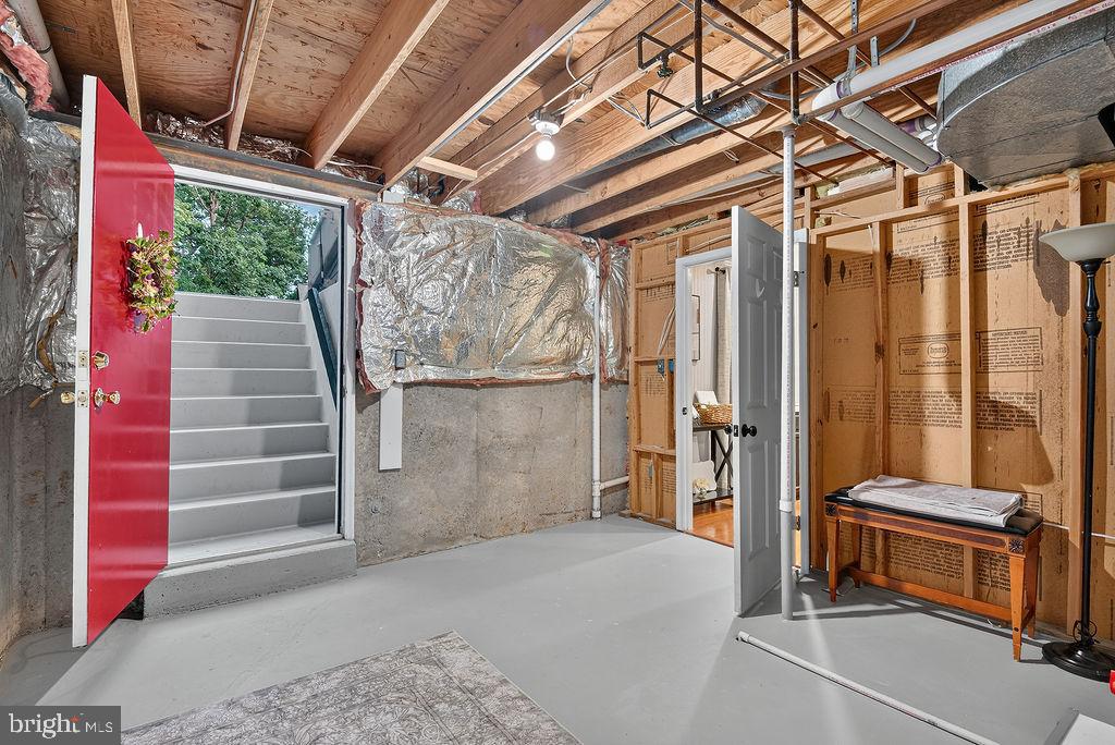 LITTLE ROCKY RUN - Residential