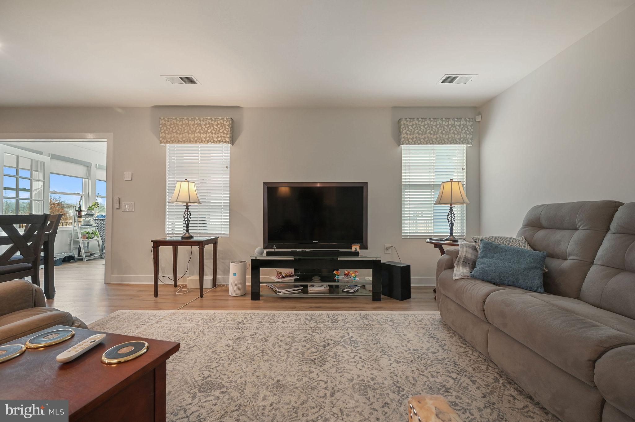 VERONA WOODS - Residential