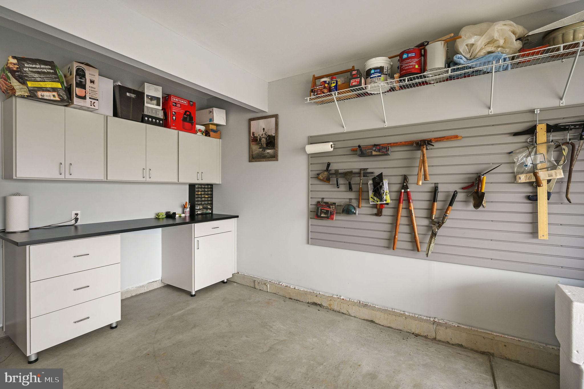 VERONA WOODS - Residential