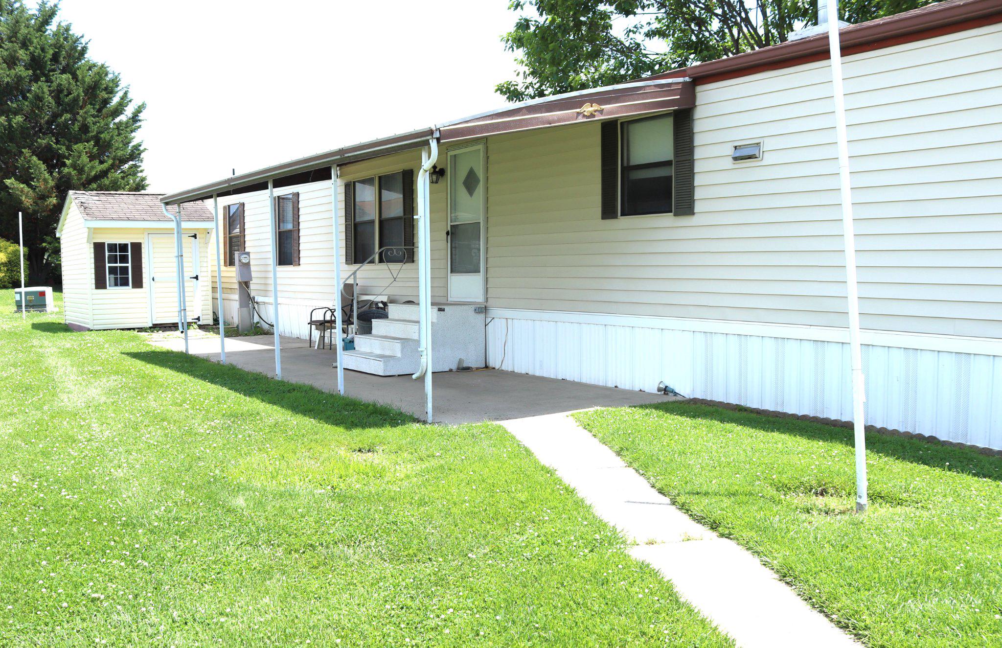 SUNSET ESTATES MHP - Residential