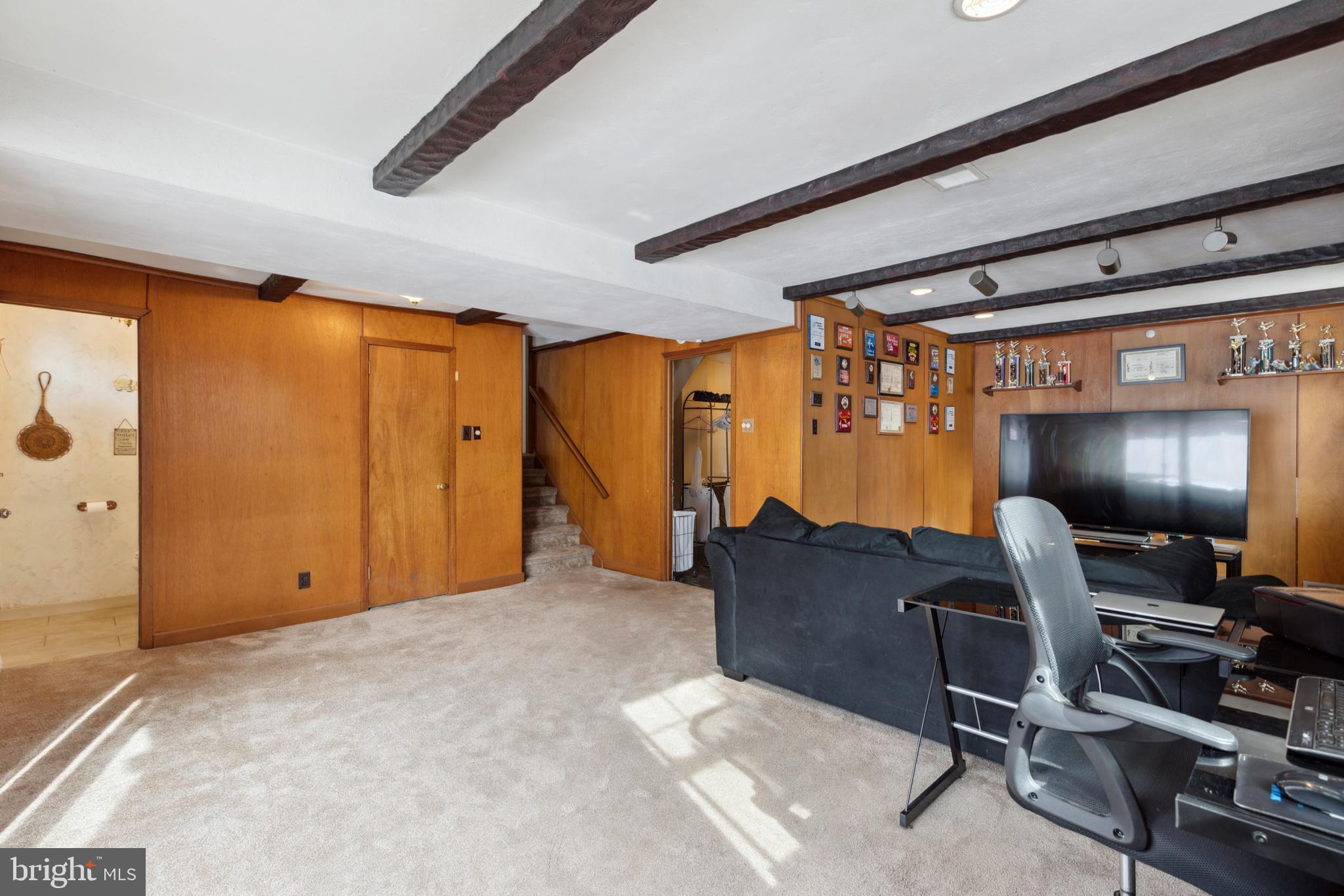 GLENSIDE - Residential