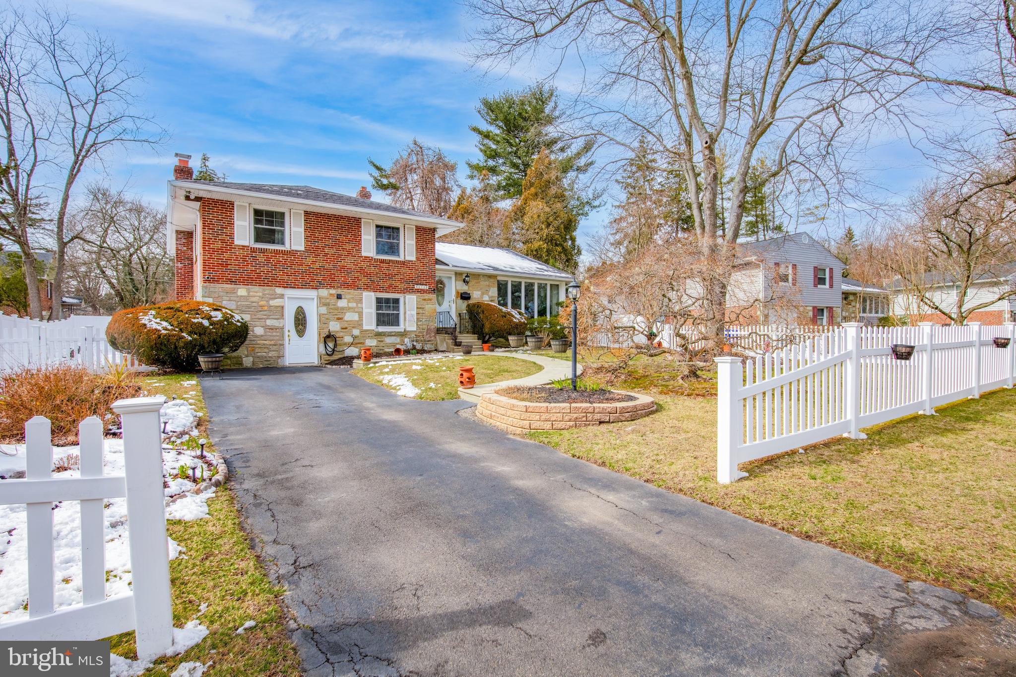 GLENSIDE - Residential