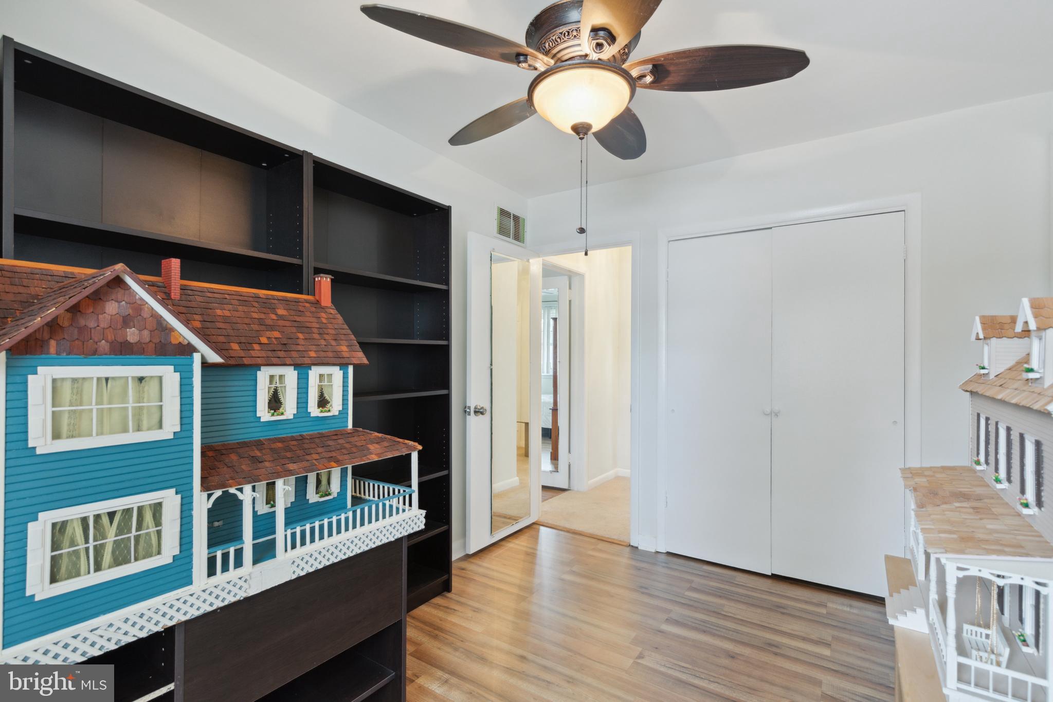 GLENSIDE - Residential
