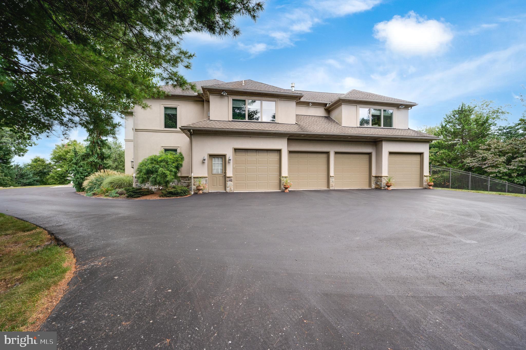 CHESTNUT HILL FARM - Residential