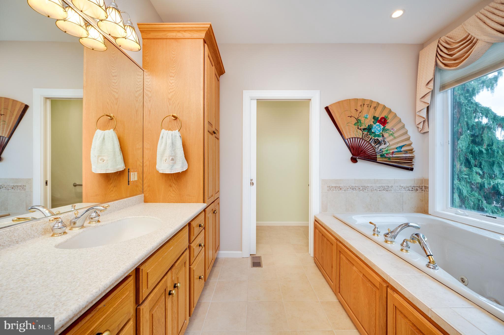CHESTNUT HILL FARM - Residential