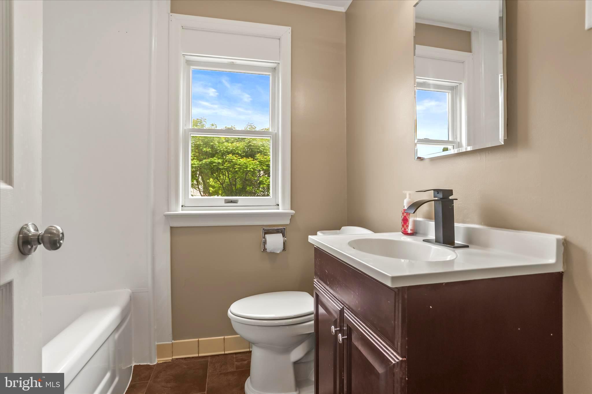 WOODLAND VIEW - Residential