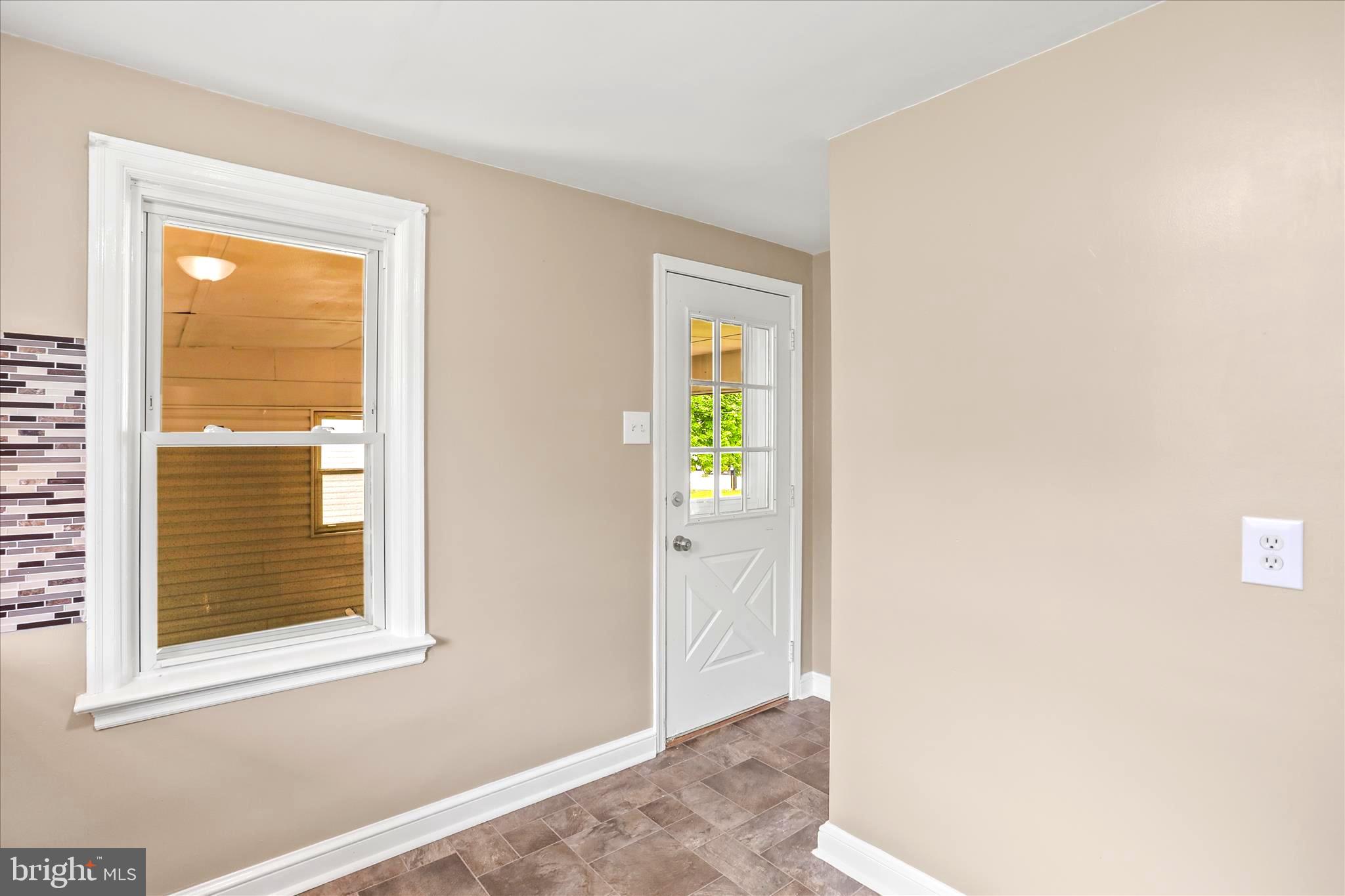 WOODLAND VIEW - Residential