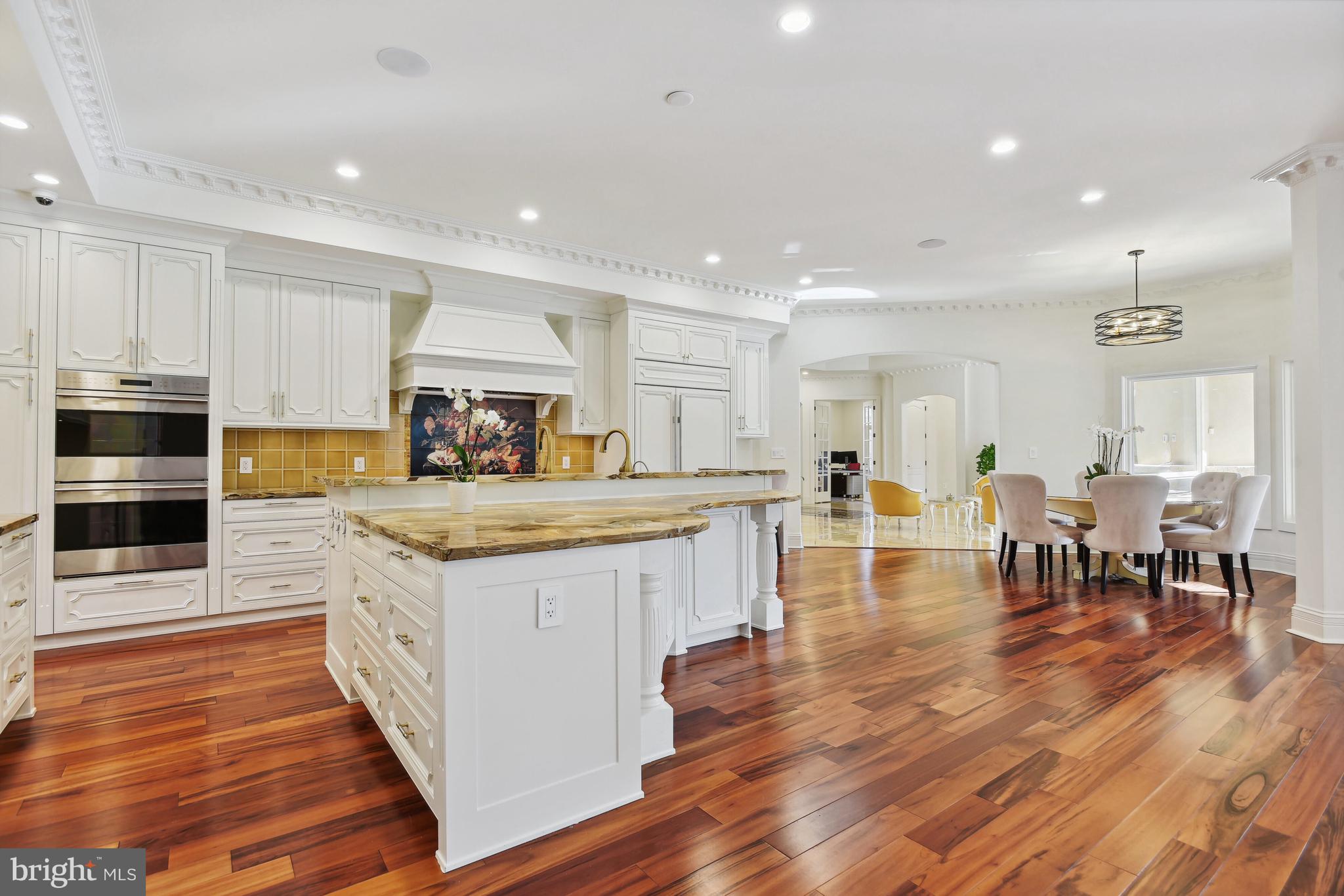 ELMWOOD ESTATES - Residential