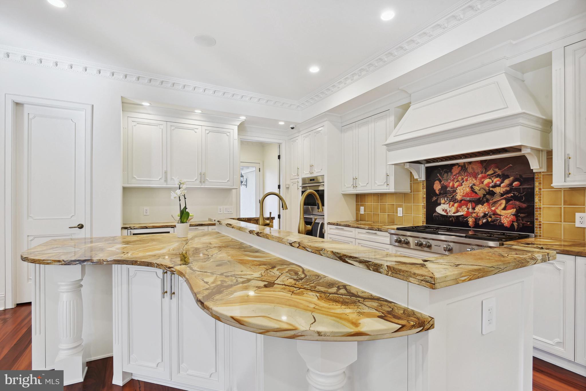 ELMWOOD ESTATES - Residential