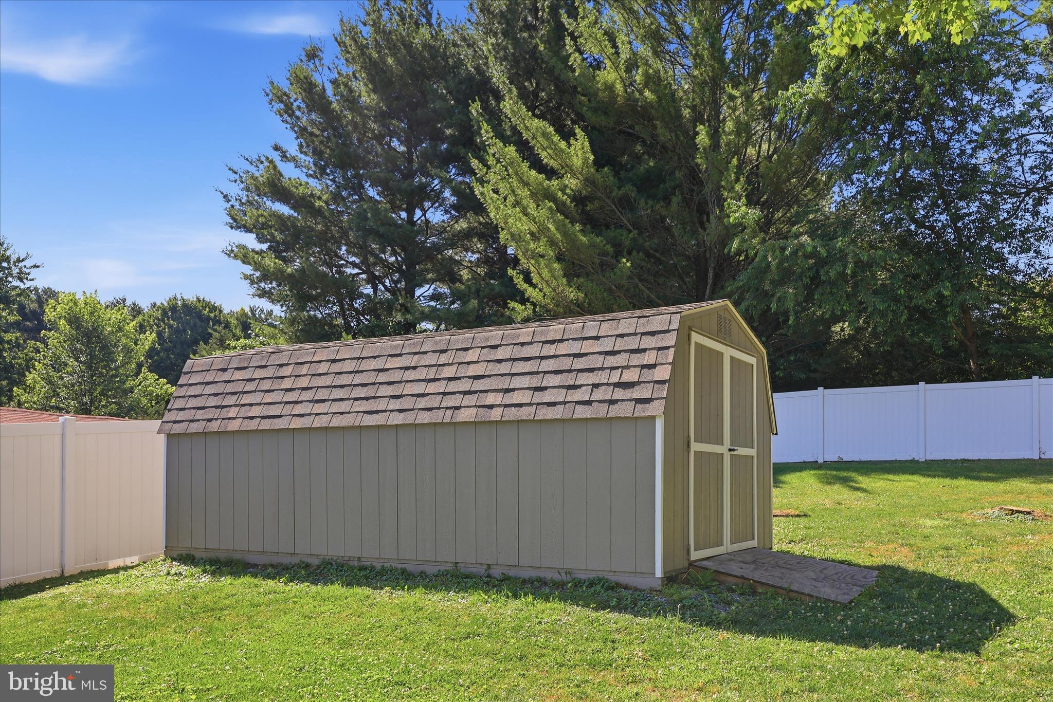 RYANS RUNNE - Residential