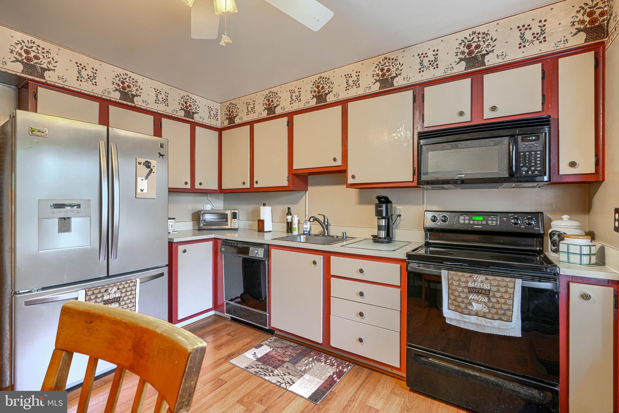 MAYS CHAPEL VILLAGE - Residential