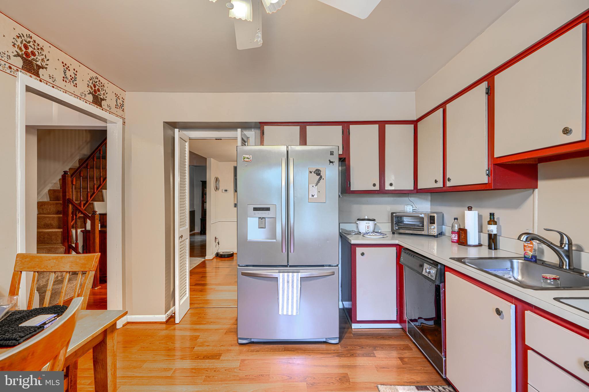 MAYS CHAPEL VILLAGE - Residential