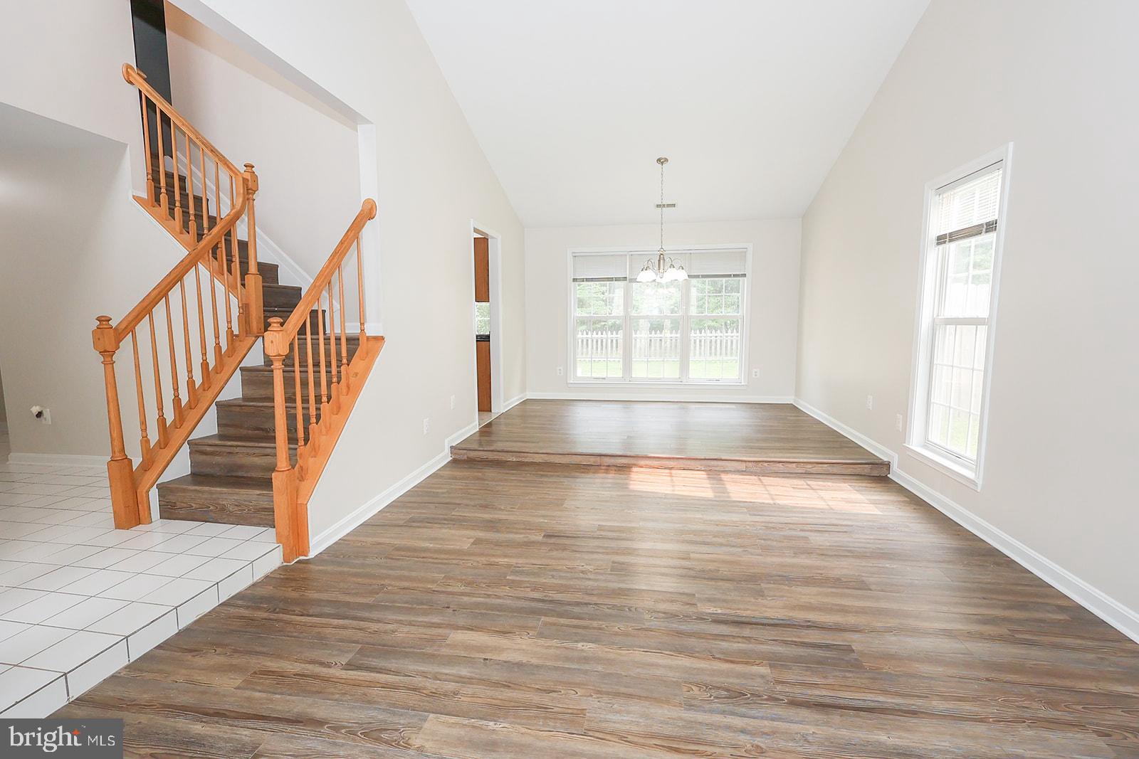 CEDAR COVE - Residential