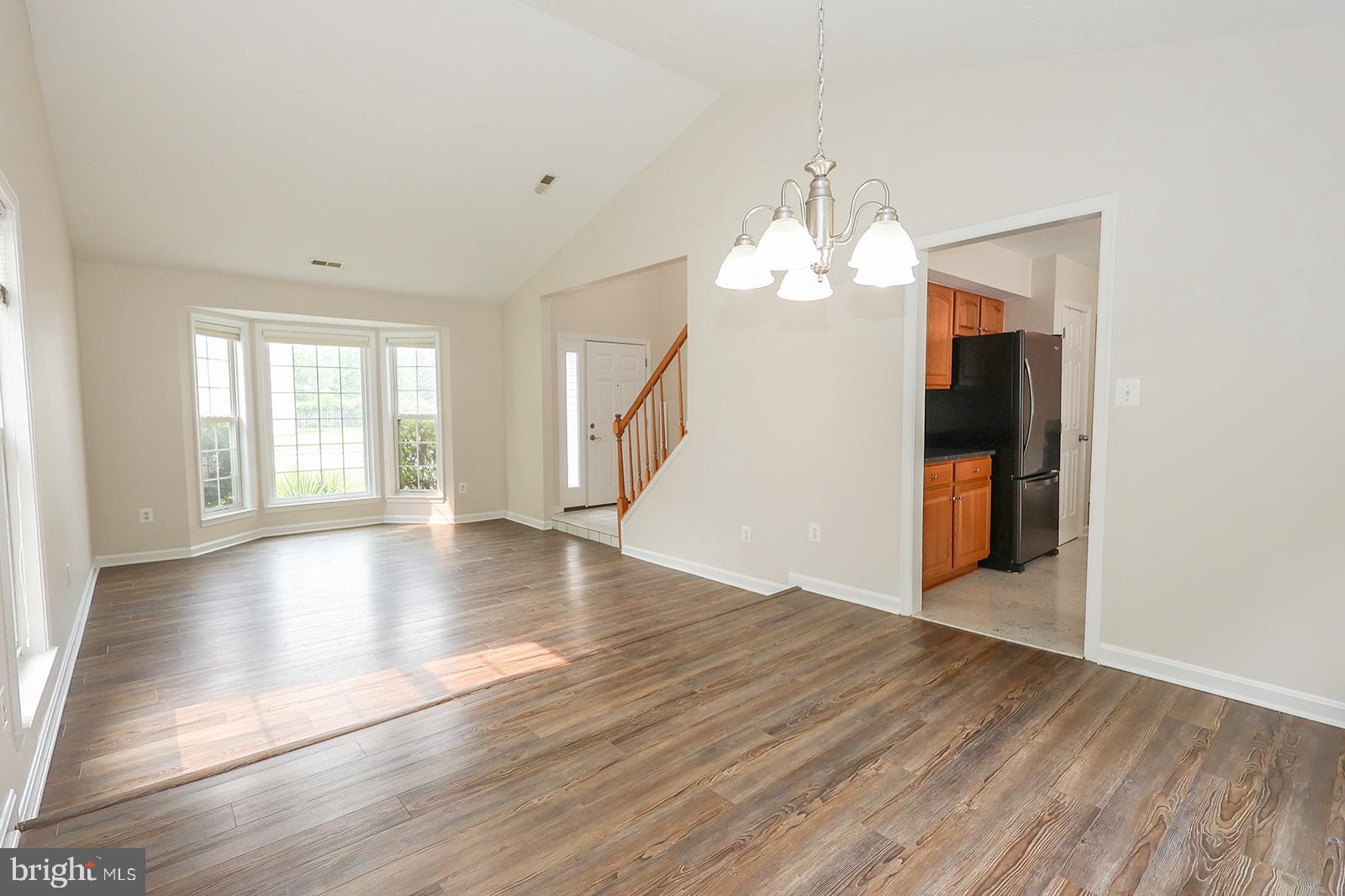 CEDAR COVE - Residential